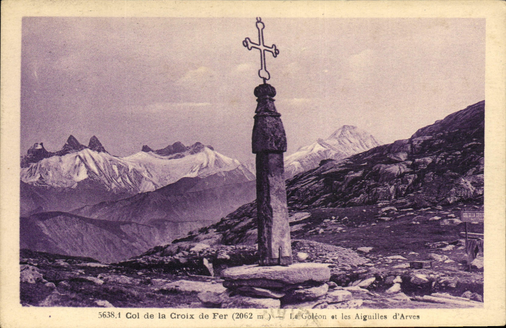 CPA Col de la Croix de Fer 2062 m Le Goleon et les Aiguilles d'Arves 