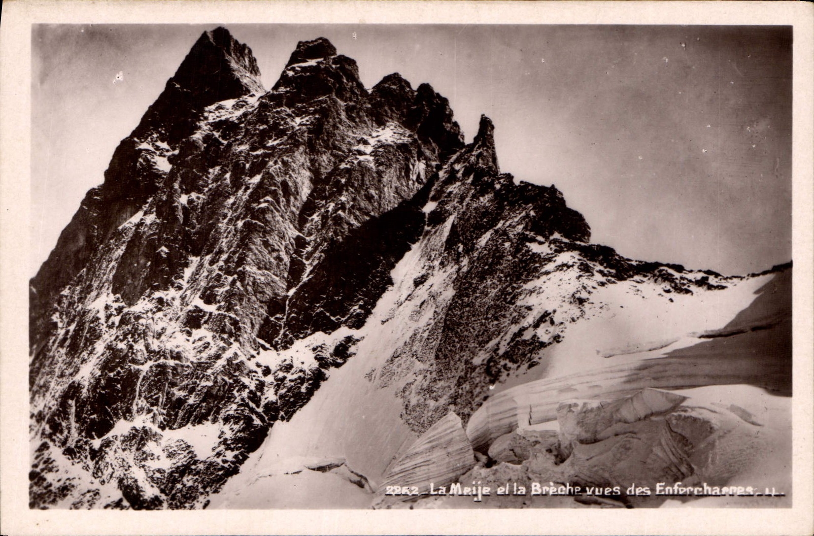 CPA La Meije et la Breche vues des Enfercharras