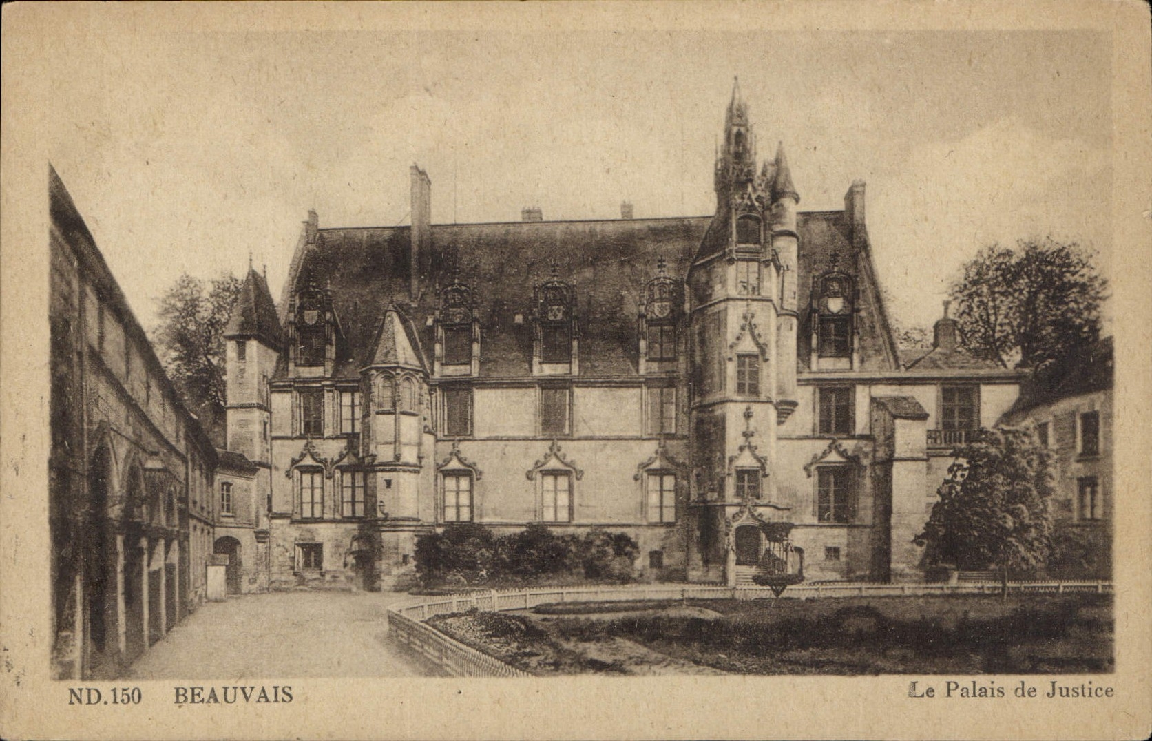 CPA Beauvais Le Palais de Justice 