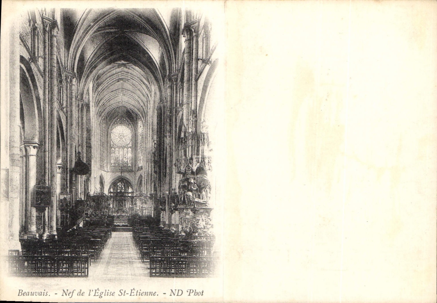 CPA Beauvais Nef de l'Eglise St Etienne 