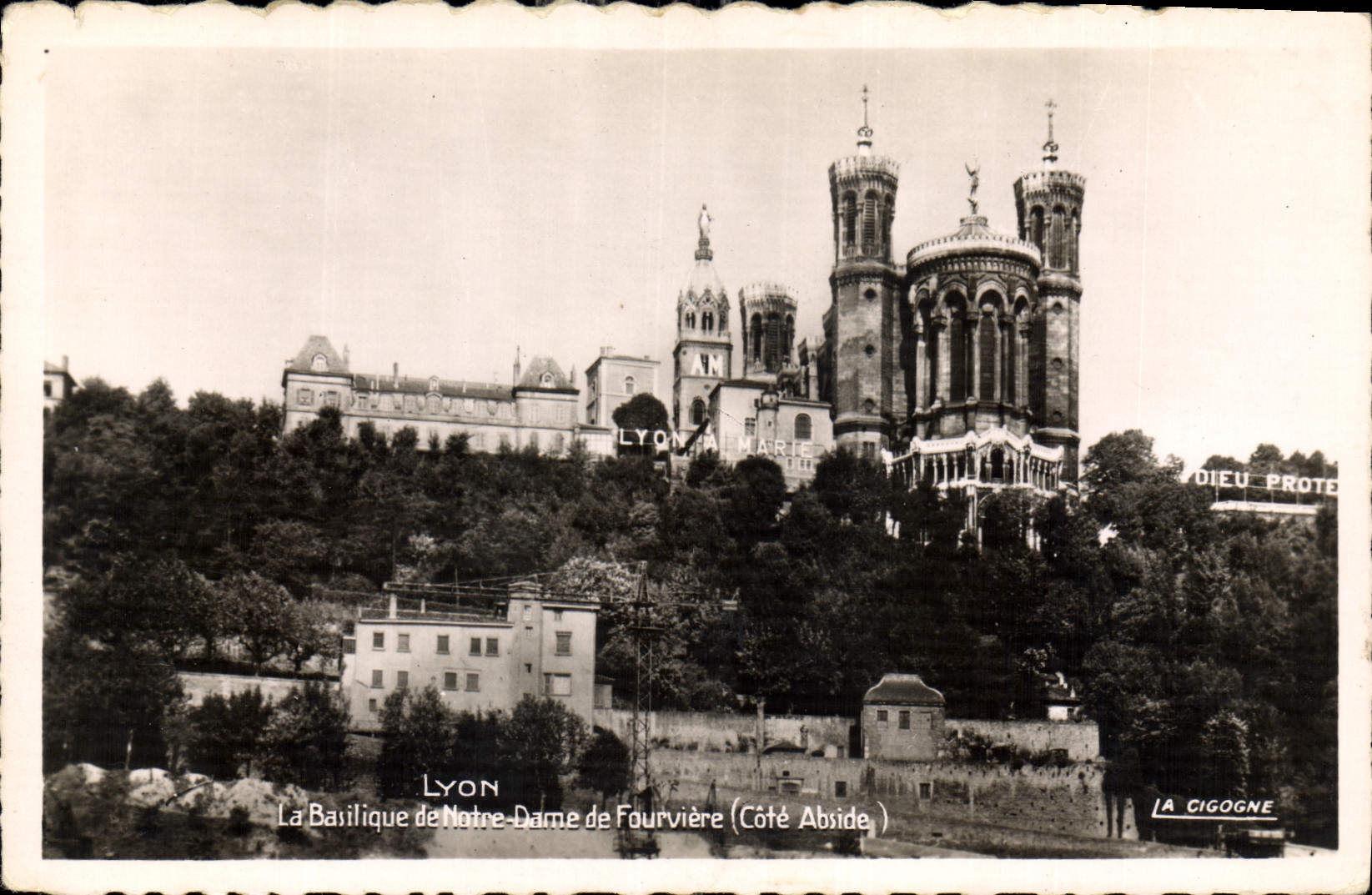 CPA Lyon La Basilique de Notre Dame de Fourvierre Cote Abidee 