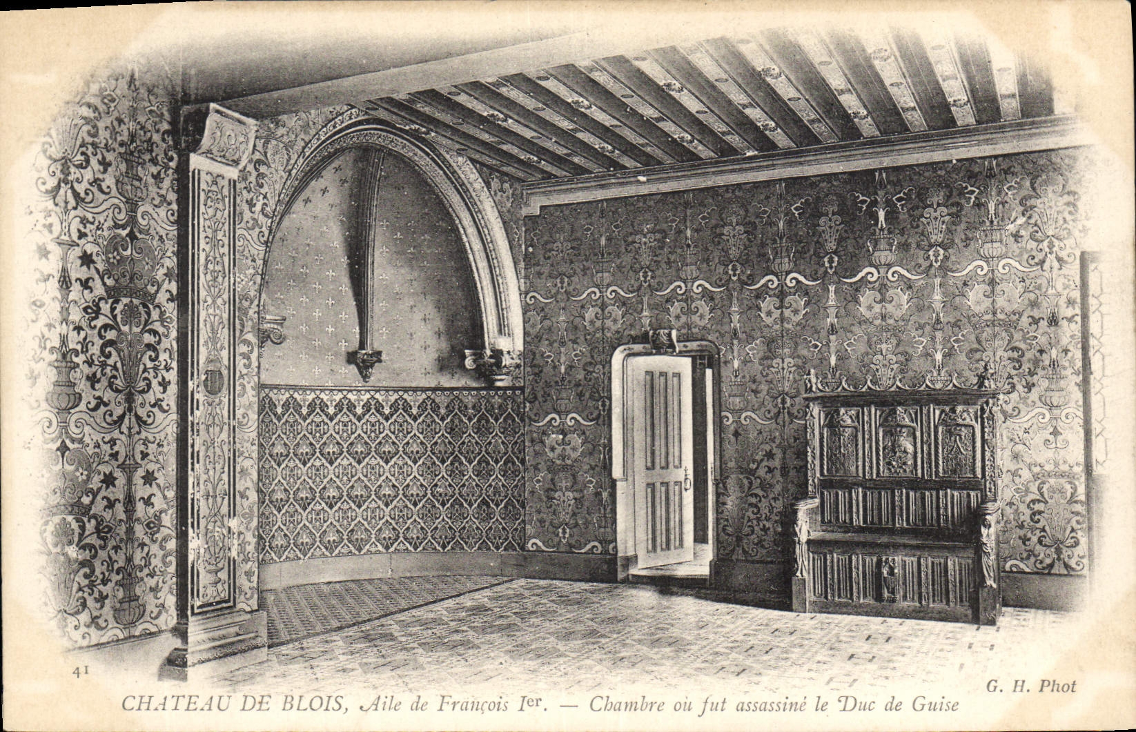 CPA Chateau de Blois Aile de Francois Chambre on fut assussine le Duc de Guise