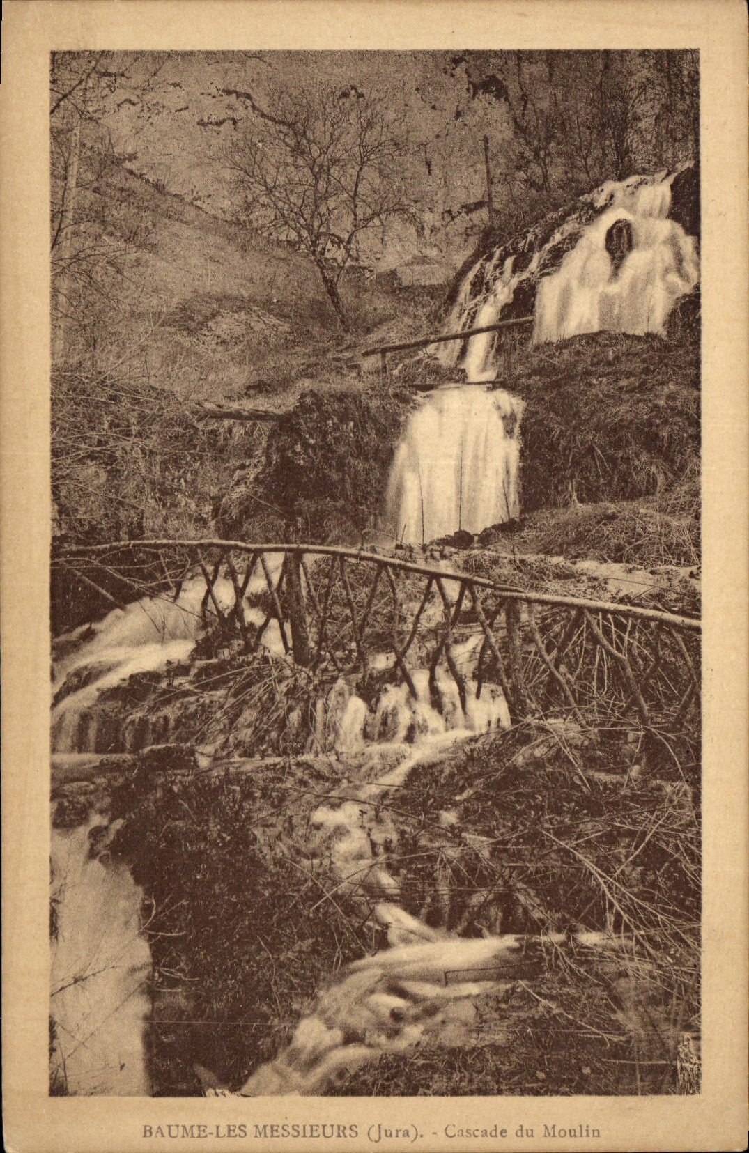 CPA Baume les Messieurs Jura Cascade du Moulin 