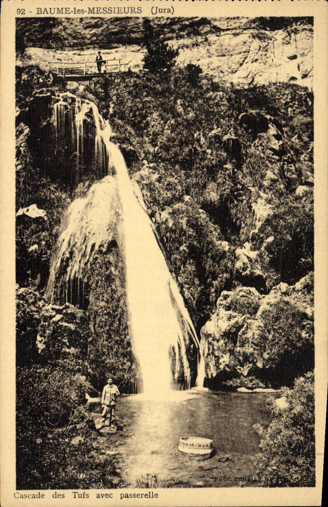 CPA Baume les Messieurs Jura Cascade des Tufs avec Passerelle