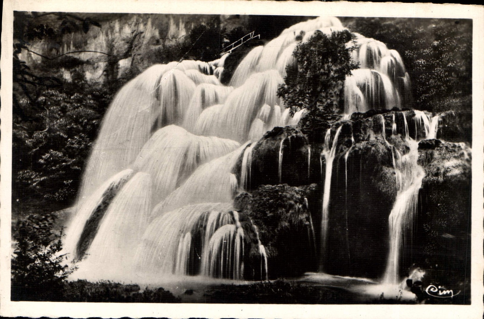 CPA Grottes de Baume les Messieurs Jura. Cascade de Tufs