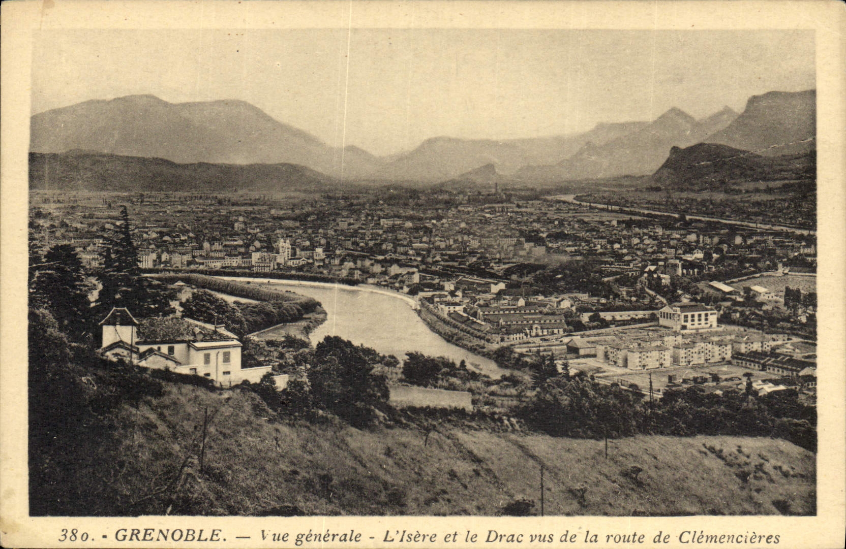 CPA Grenoble vue generale l'Isere et le Prac vus de la Route de Clemencierres