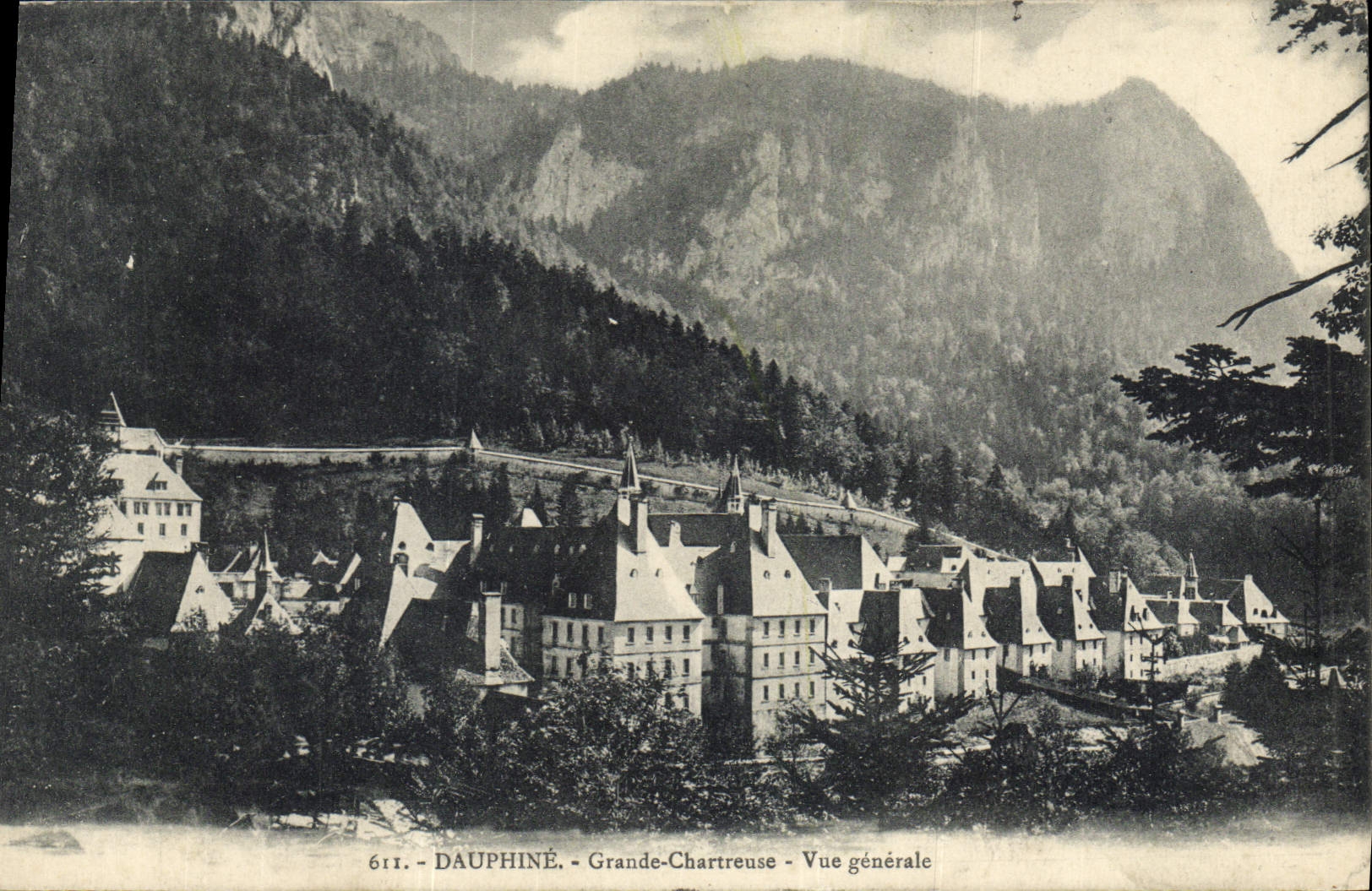 CPA Dauphine Grande Chartreuse vue generale 