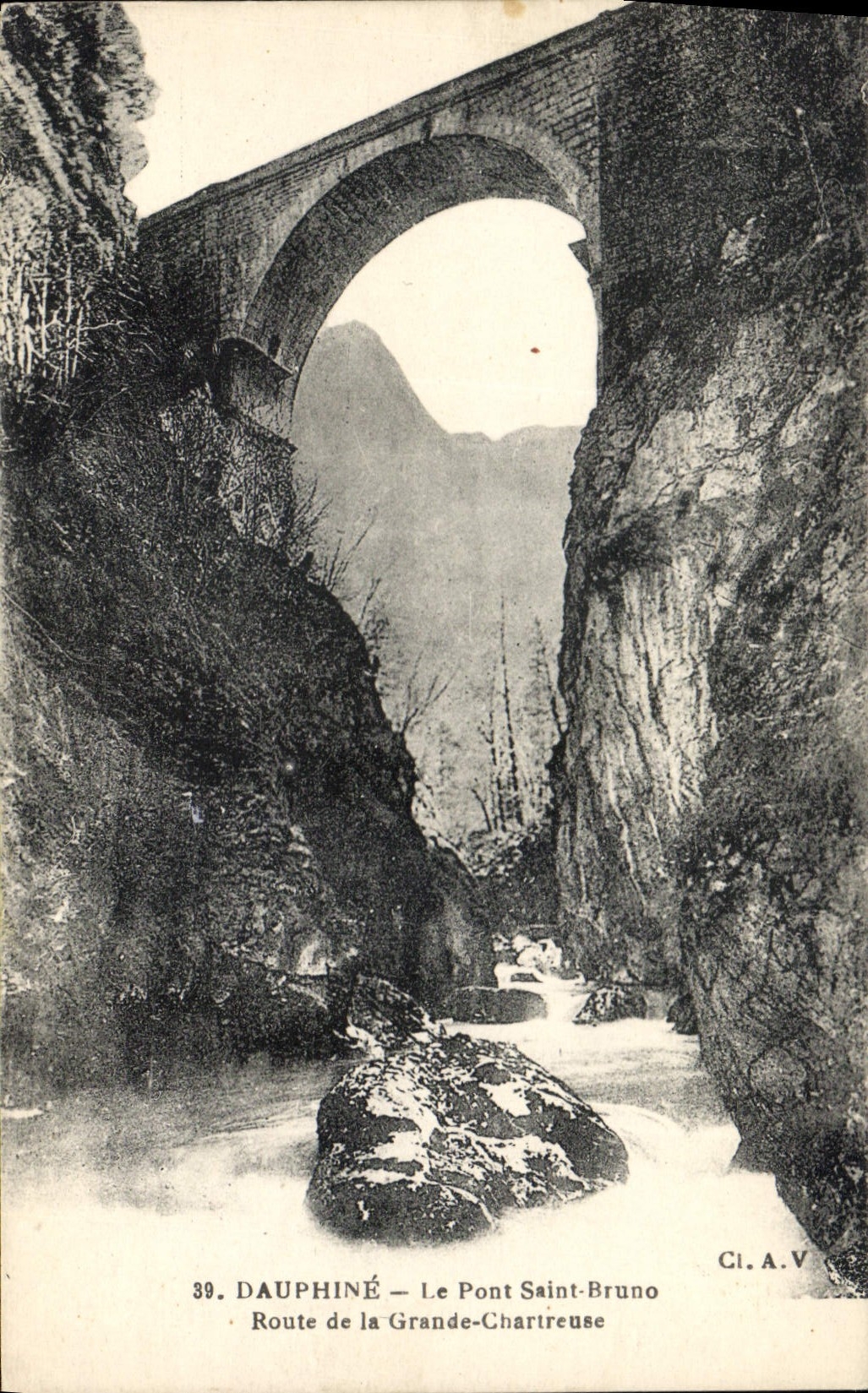 CPA Dauphine le Pont Saint Bruno Route de la Grande Chartreuse 