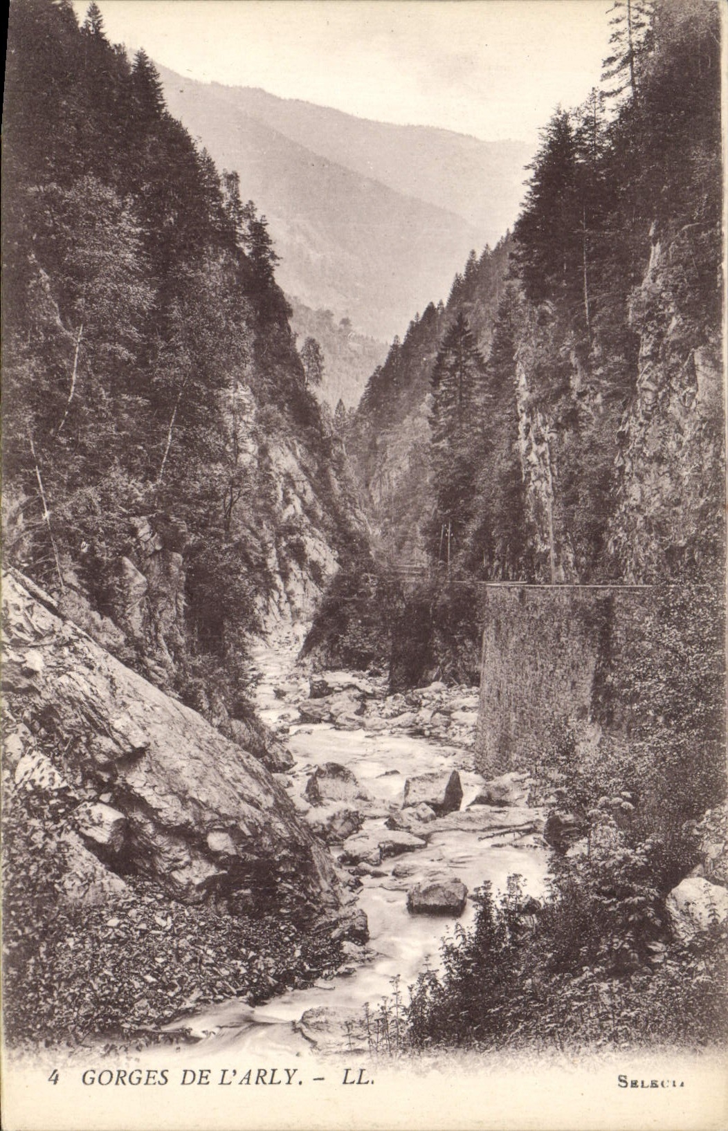 CPA Gorges de l'Arly 