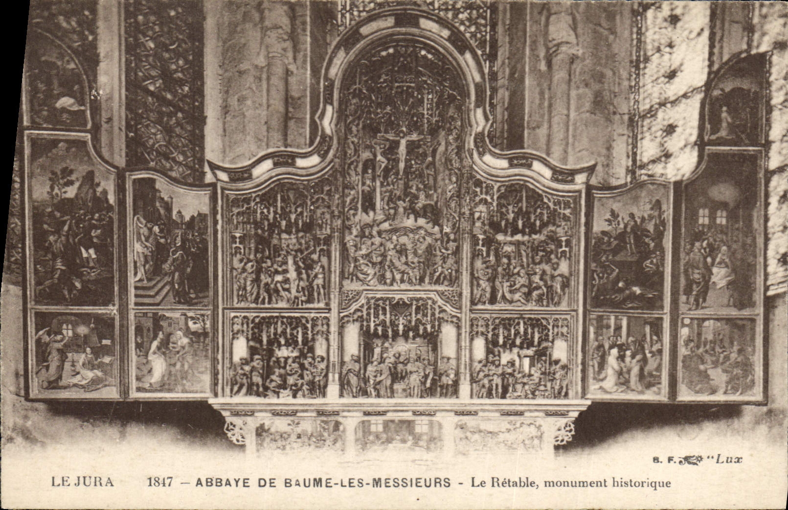 CPA Abbaye de Baume Les Messieurs Le Retable monument historique