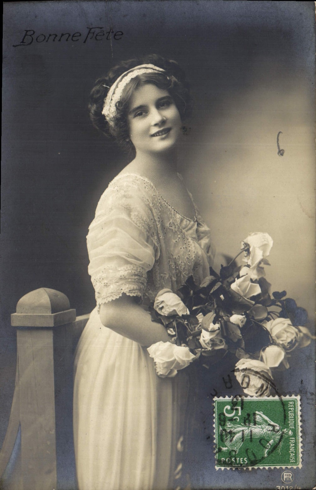 CPA Bonne Fete Femme