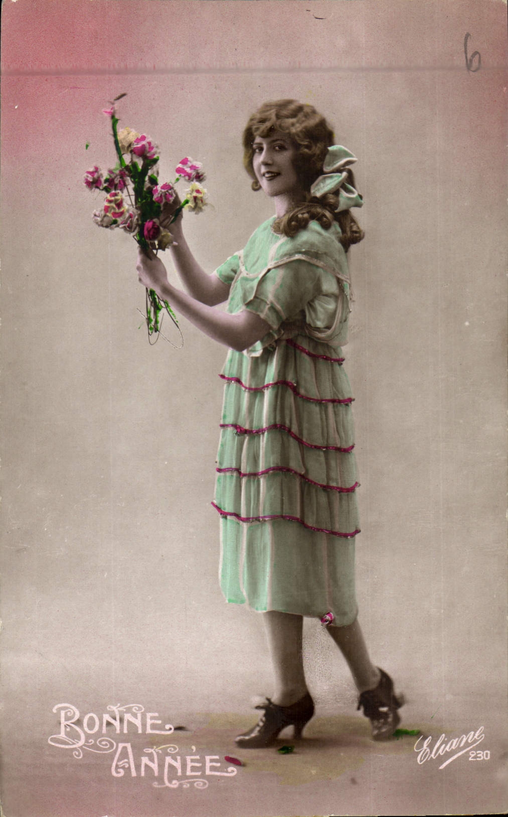 CPA Bonne Annee Femme