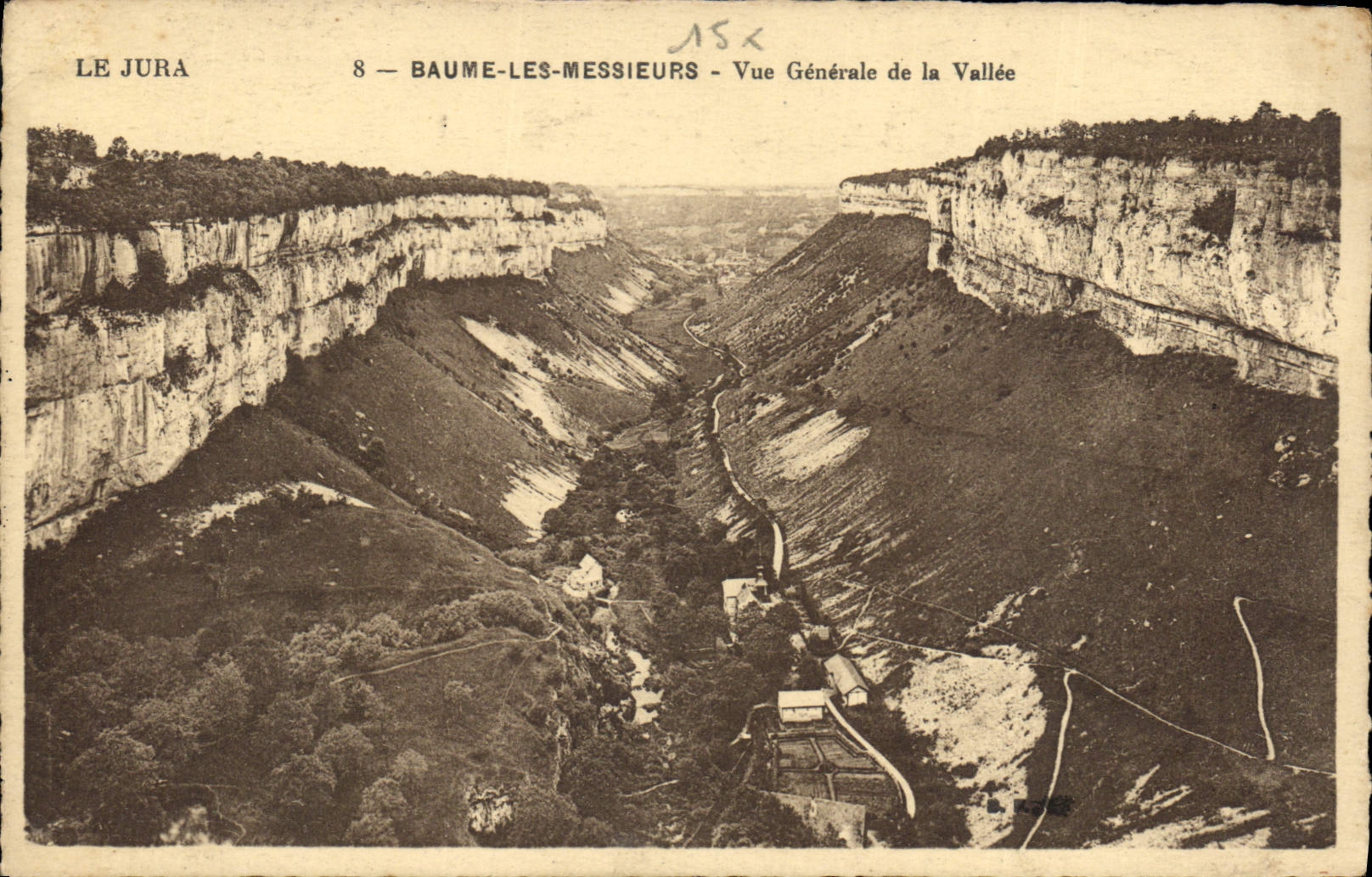 CPA Baume Les Messieurs vue generale de la Vallee