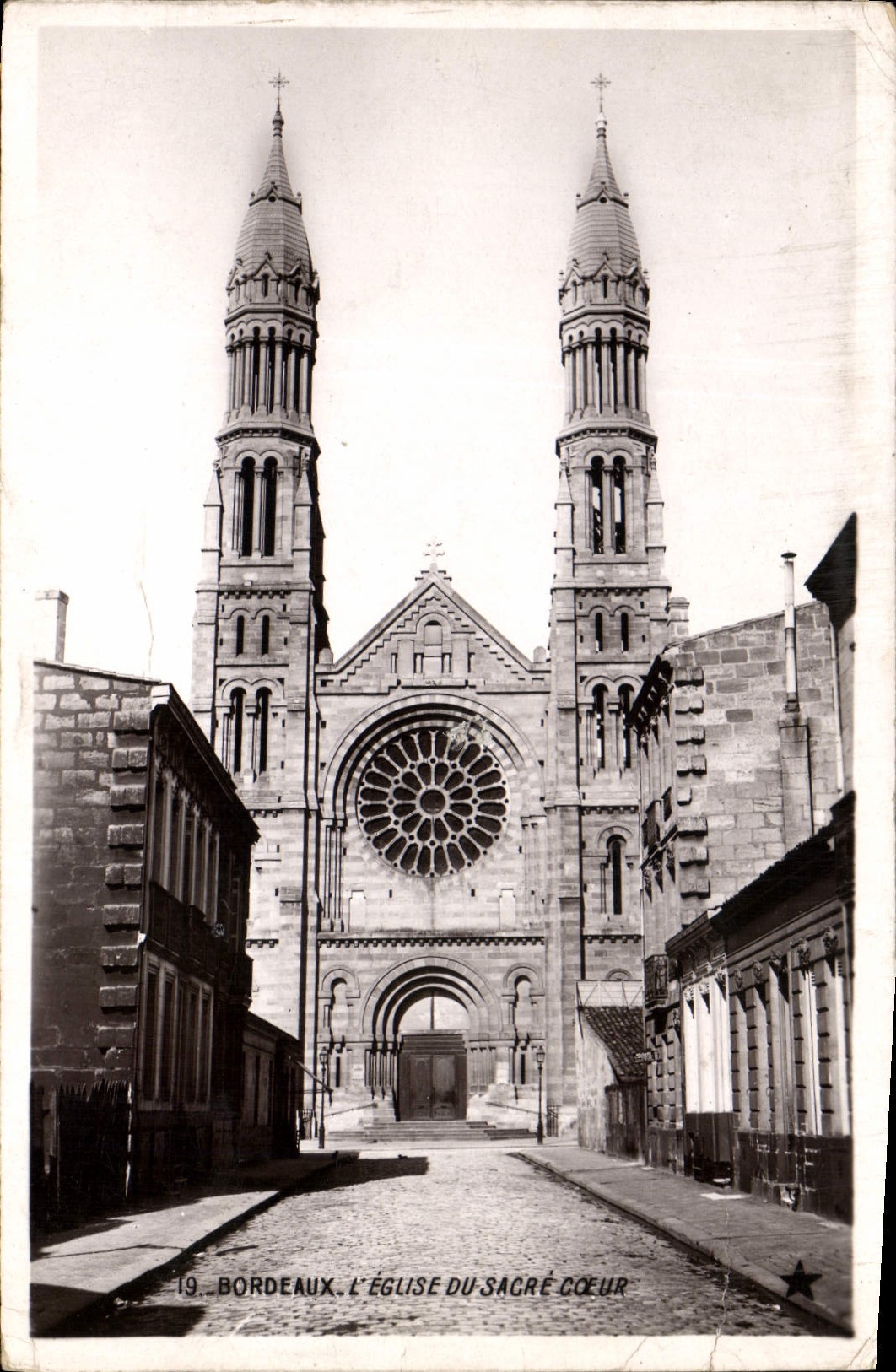 CPA Bordeaux l'Eglise du Sacre Coeur 