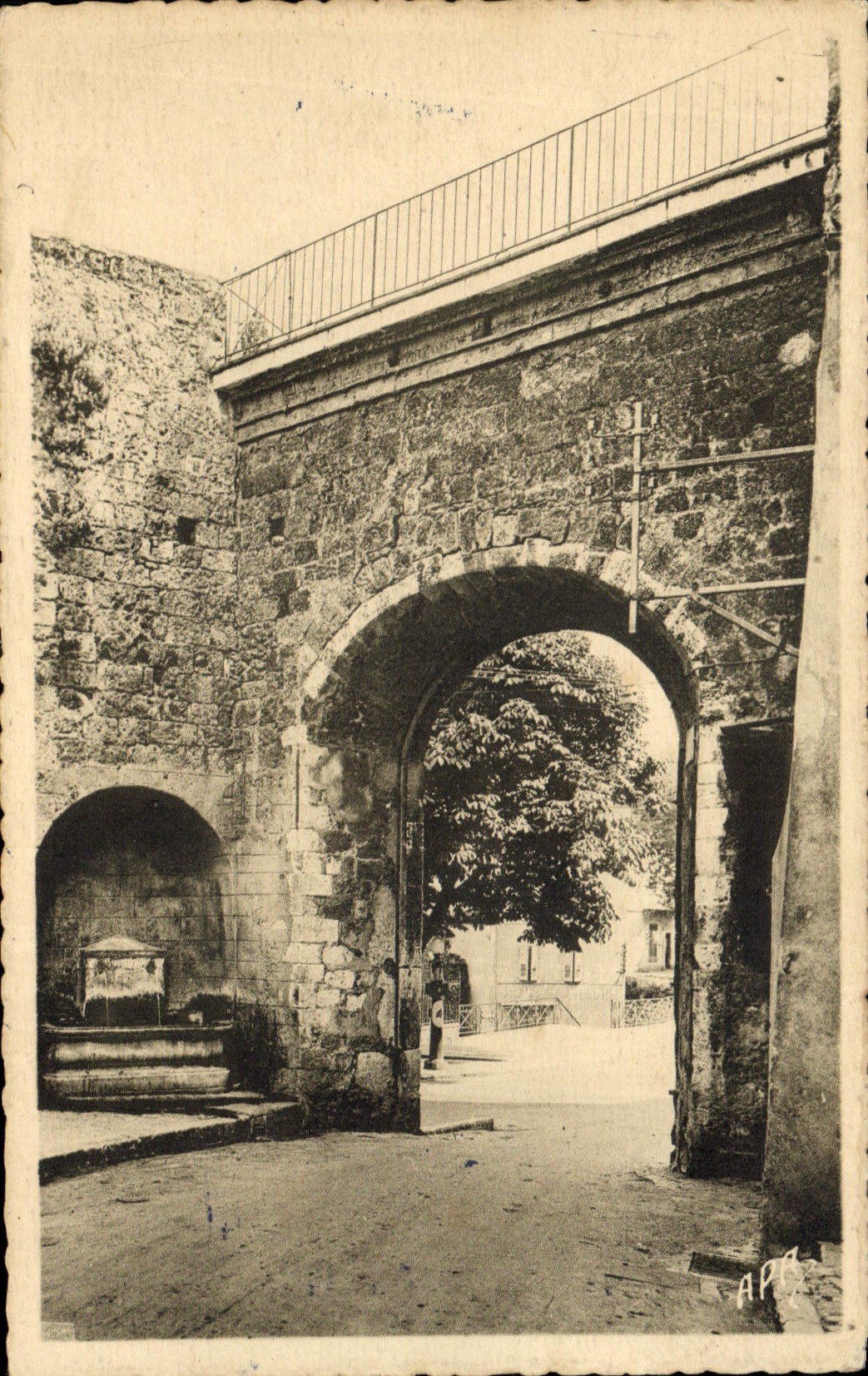 CPA Grasse Porte Neuve 