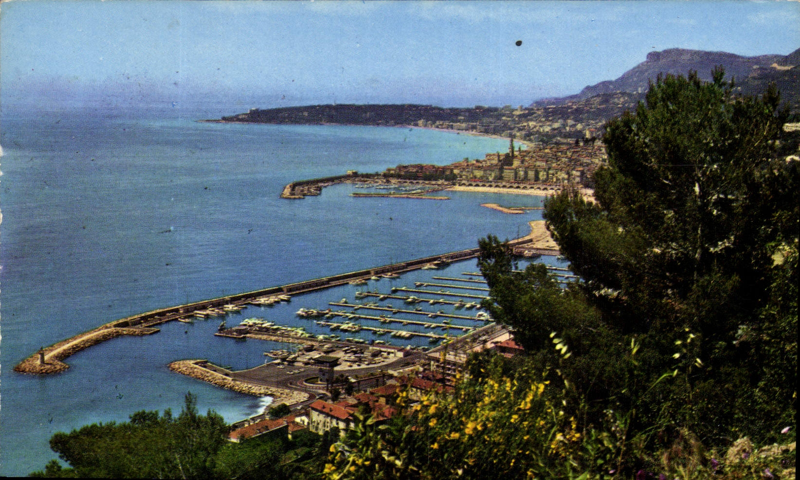 CPA Les Sites Merveilles de la Cote d'Azur Menton alpes maritimes Le Port de Garavan la ville et le