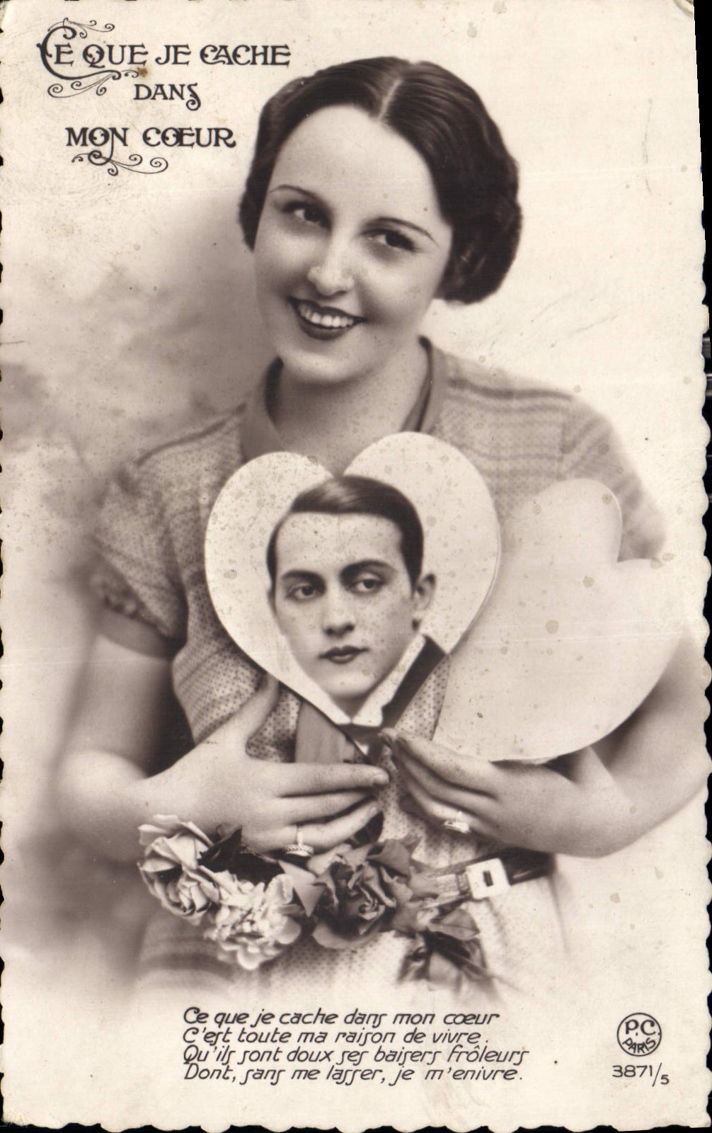 CPA Ce Que Je Cache Dans Mons Coeur Femme