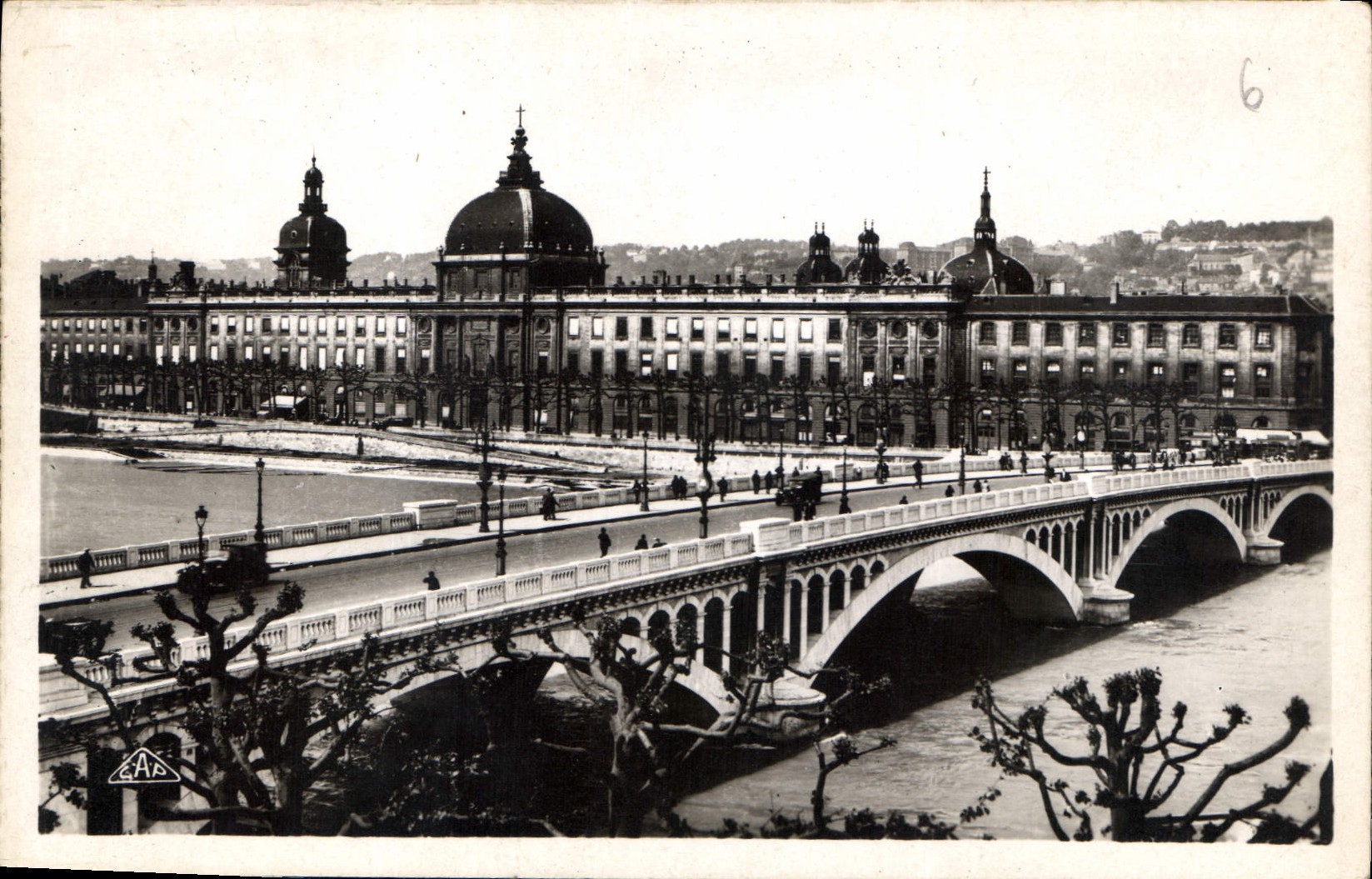 CPA Lyon Pont Wilson et l'Hotel Dieu 