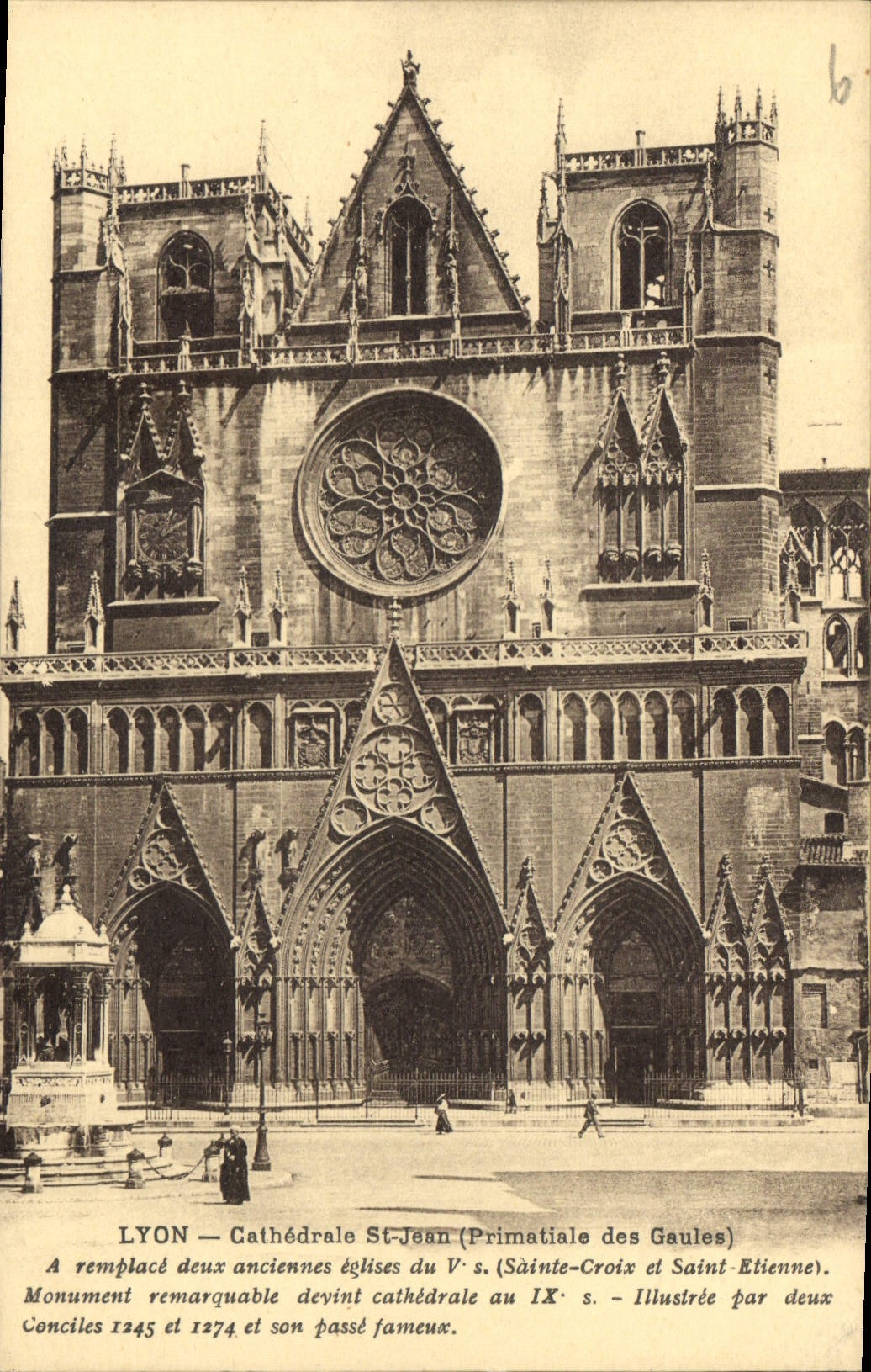 CPA Lyon Cathedrale St Jean Primatiale des Gaules