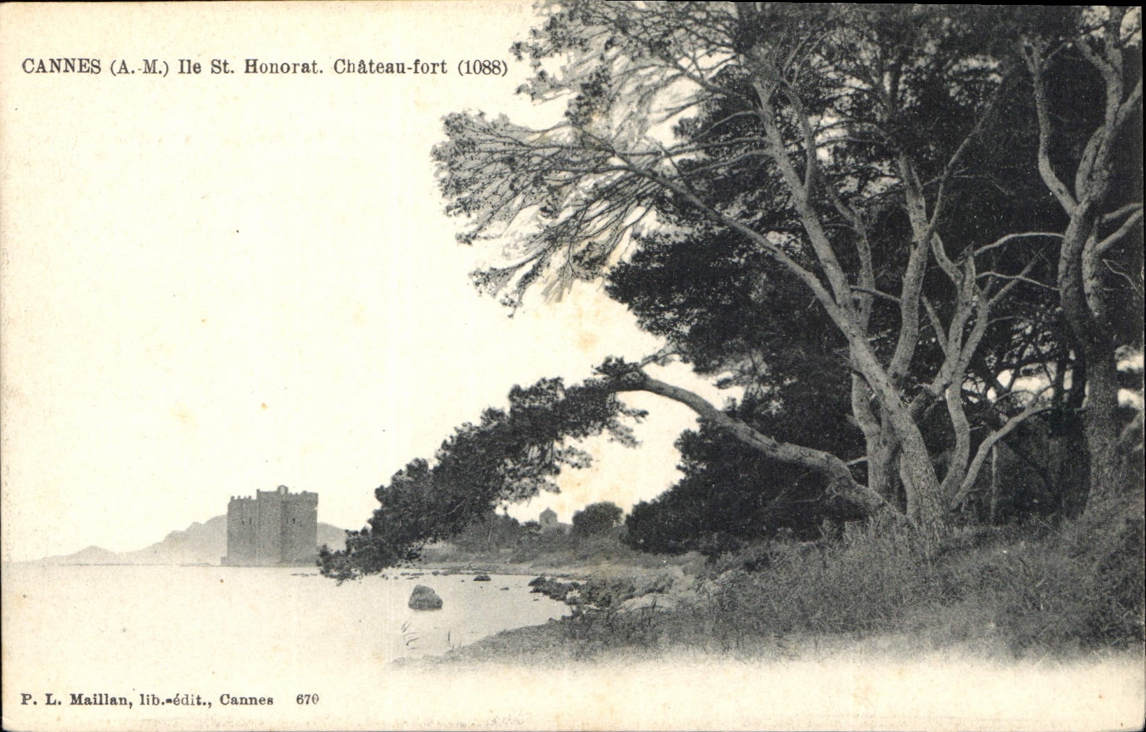 CPA Cannes Ile St Honorat Chateau fort 