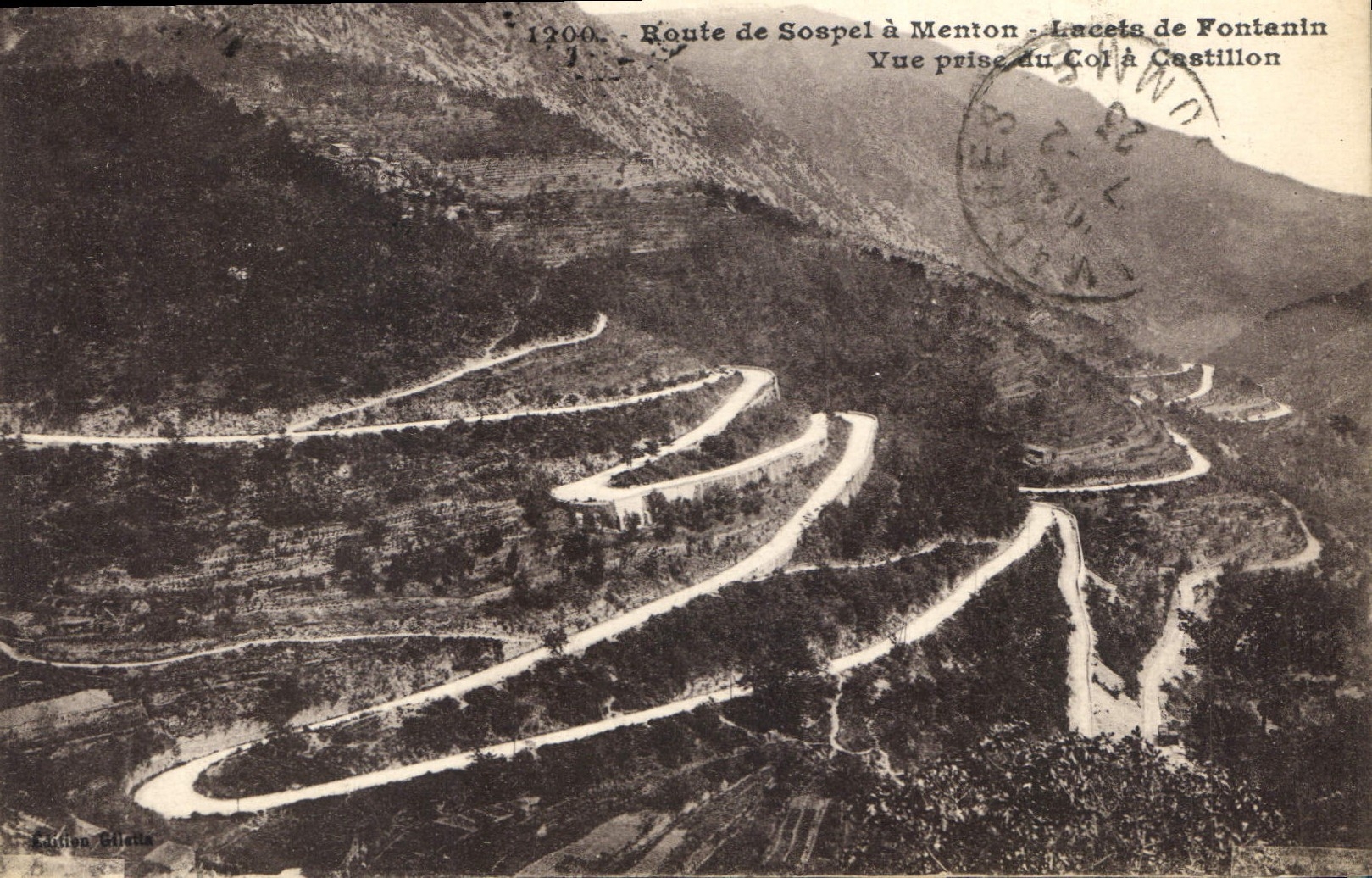 CPA Route de Sospel a Menton Lacets de Fontanin Vue prise du col a Castillon