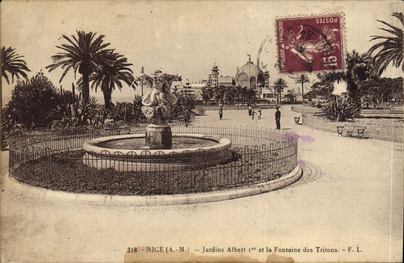 CPA Nice Jardins Albert et la Fontaine des Tritons