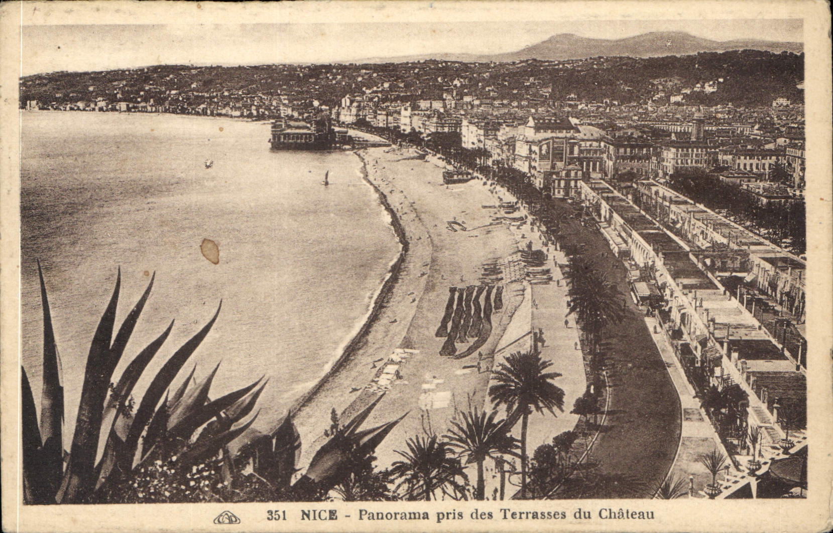 CPA Nice Panorama pris des Terrasses du Chateau 