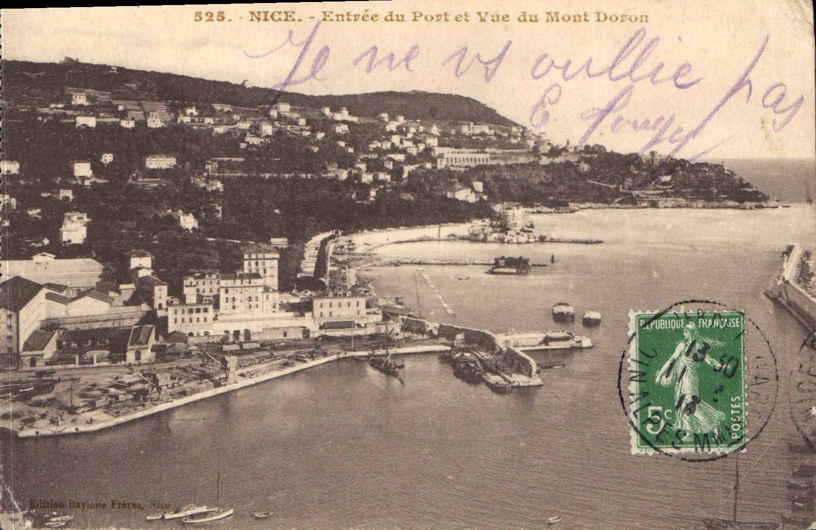 CPA Nice Entree du Port et vue du mont Doron 