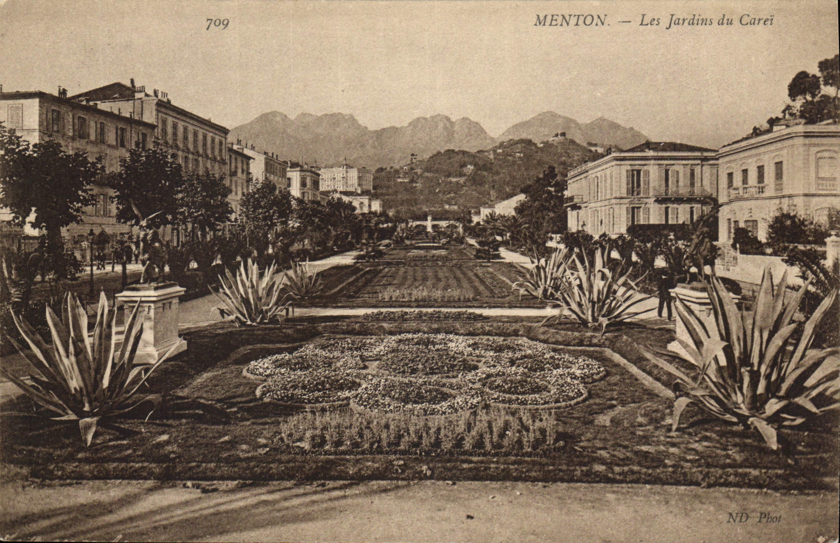 CPA Menton Les Jardins du Carei 