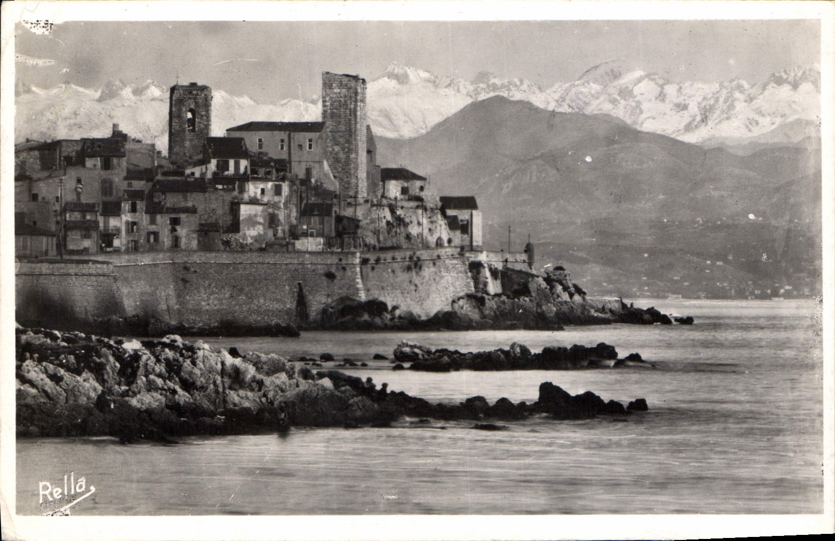 CPA Antibes et la chaine des Alpes 