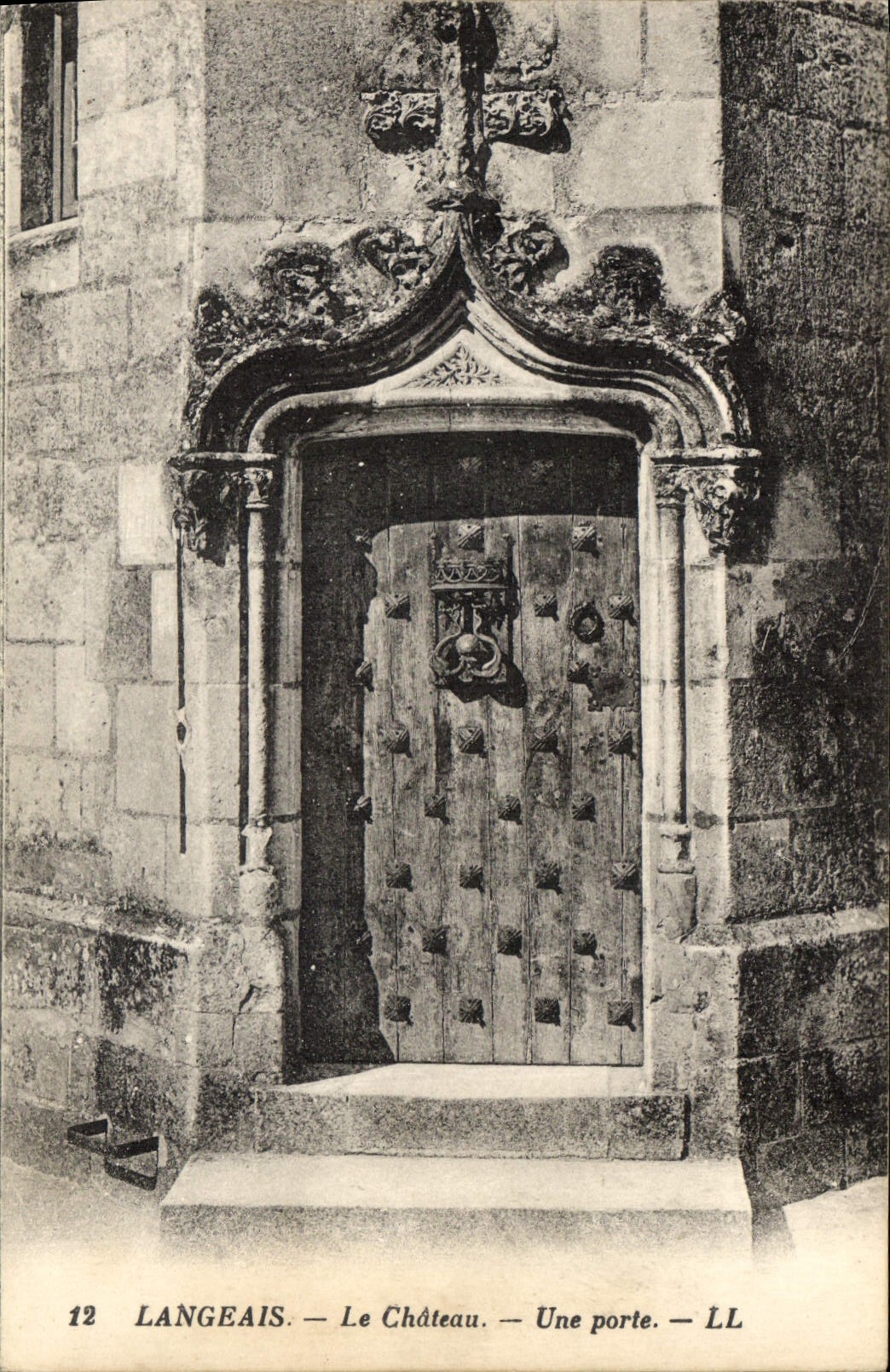 CPA Langeais Le Chateau Une Porte 