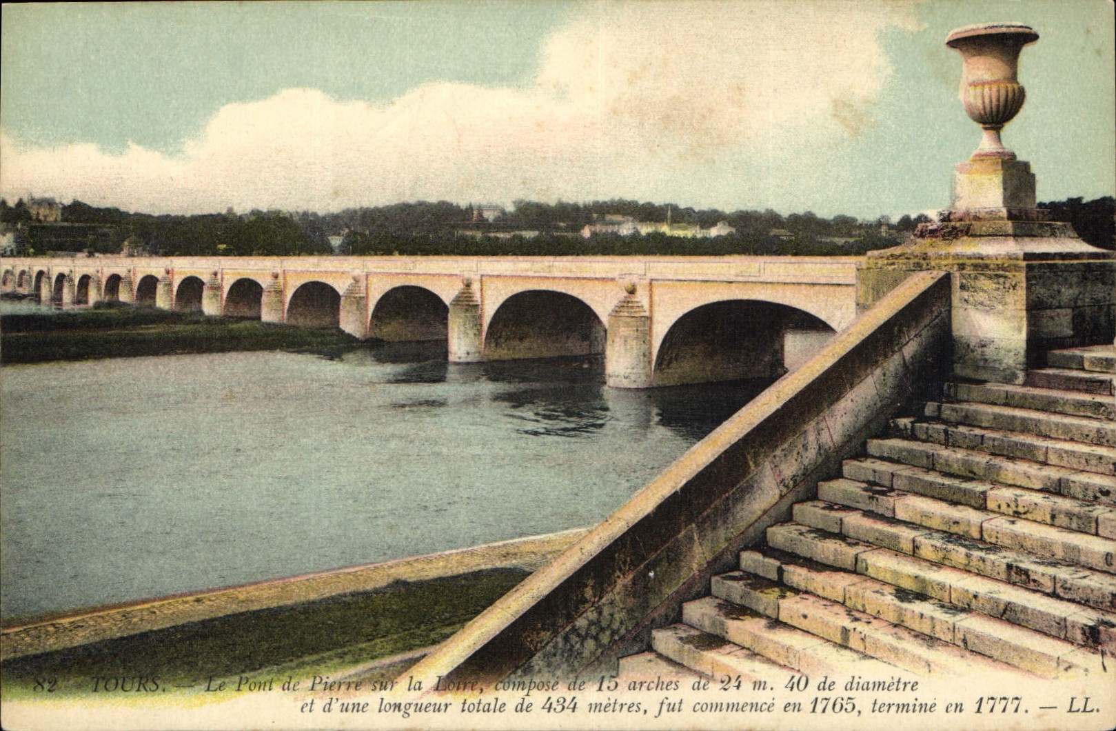CPA Tours Le Pont sur la Homme 