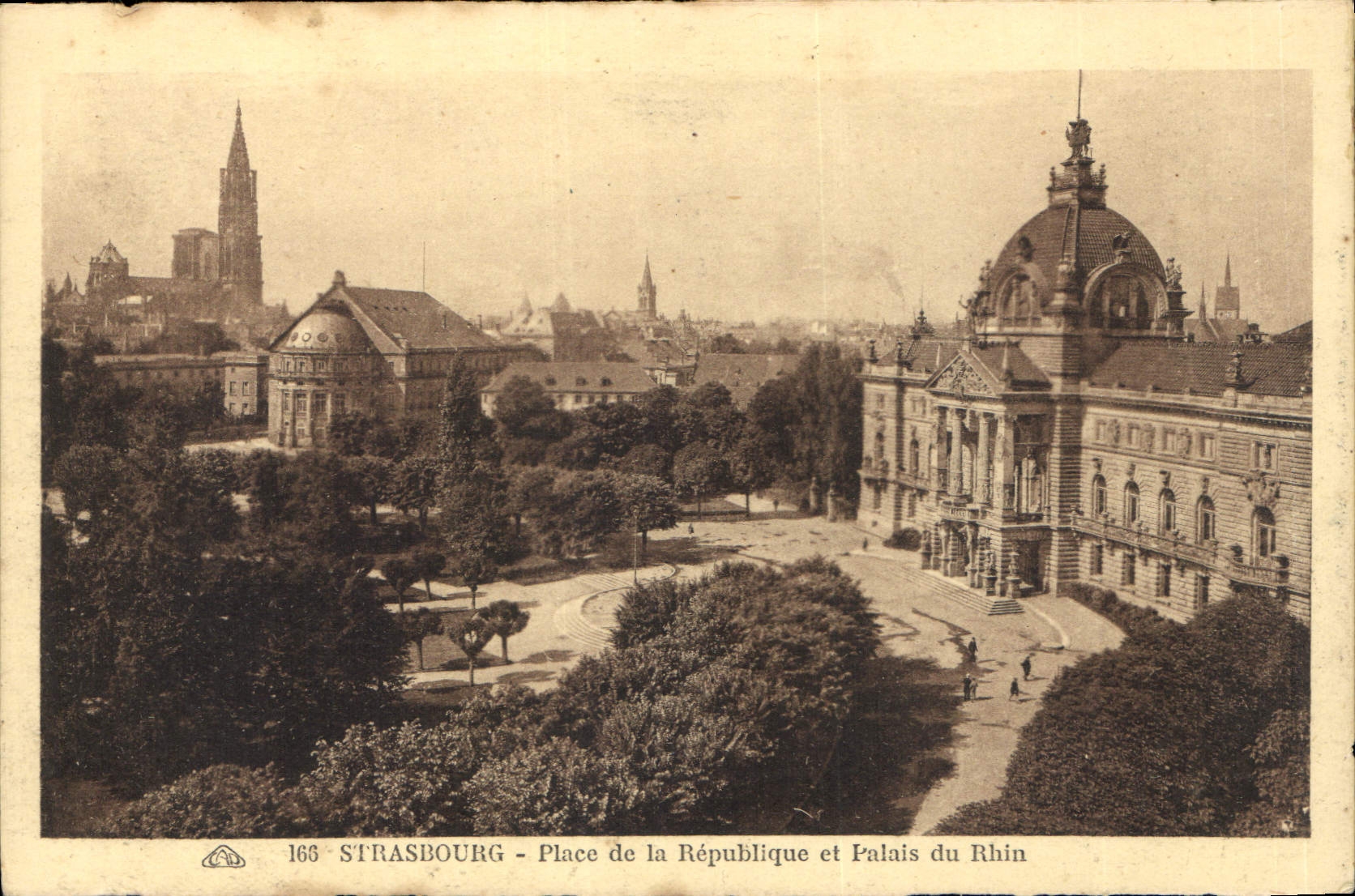 CPA Strasbourg Place de la Republique et Palais du Rhin 
