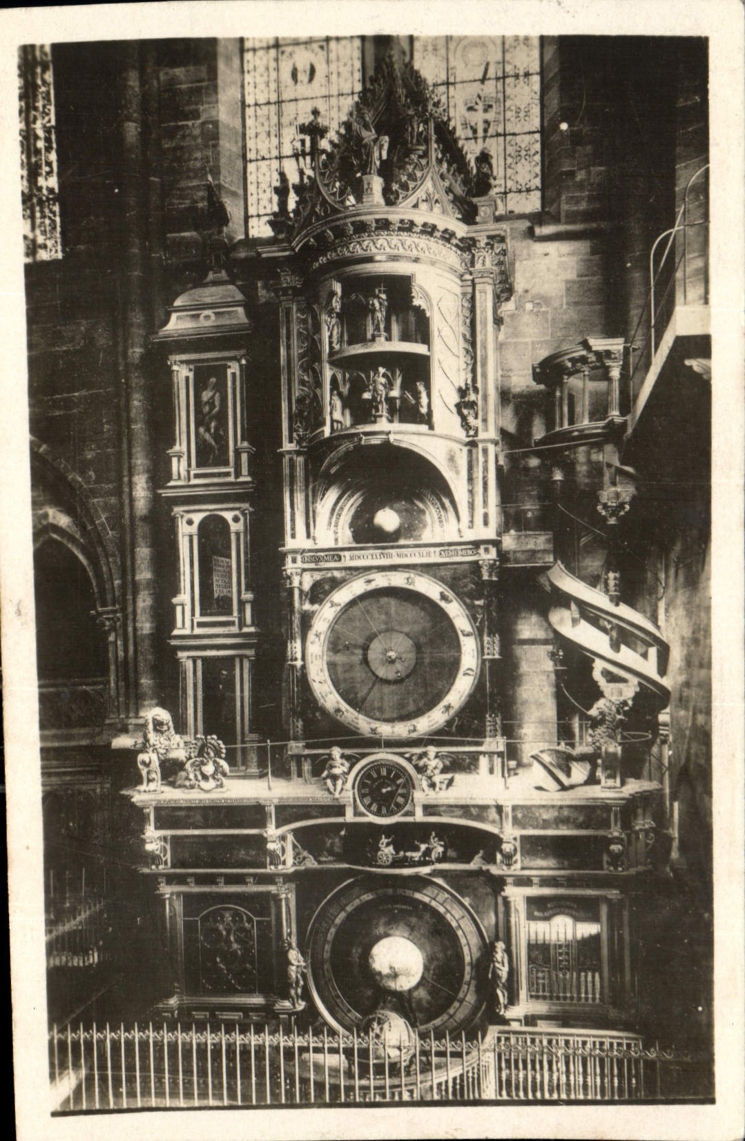 CPA Strasbourg Horloge astronomique de la Cathedrale