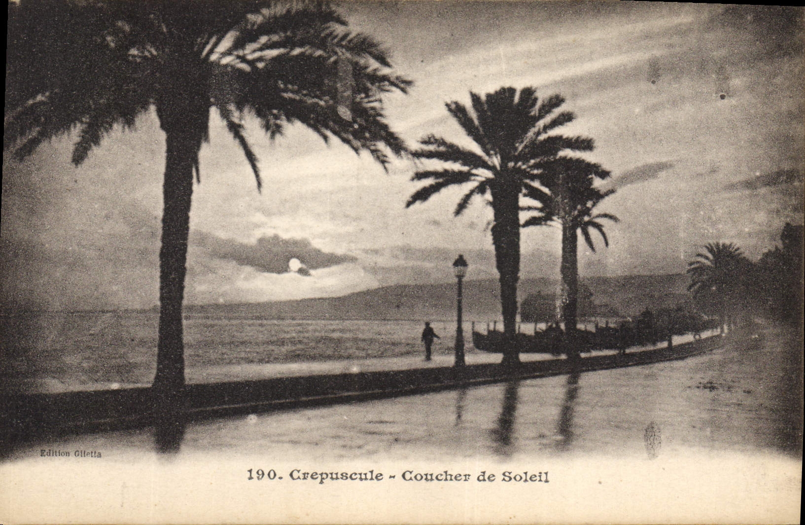 CPA Crepuscule Coucher de Soleil 