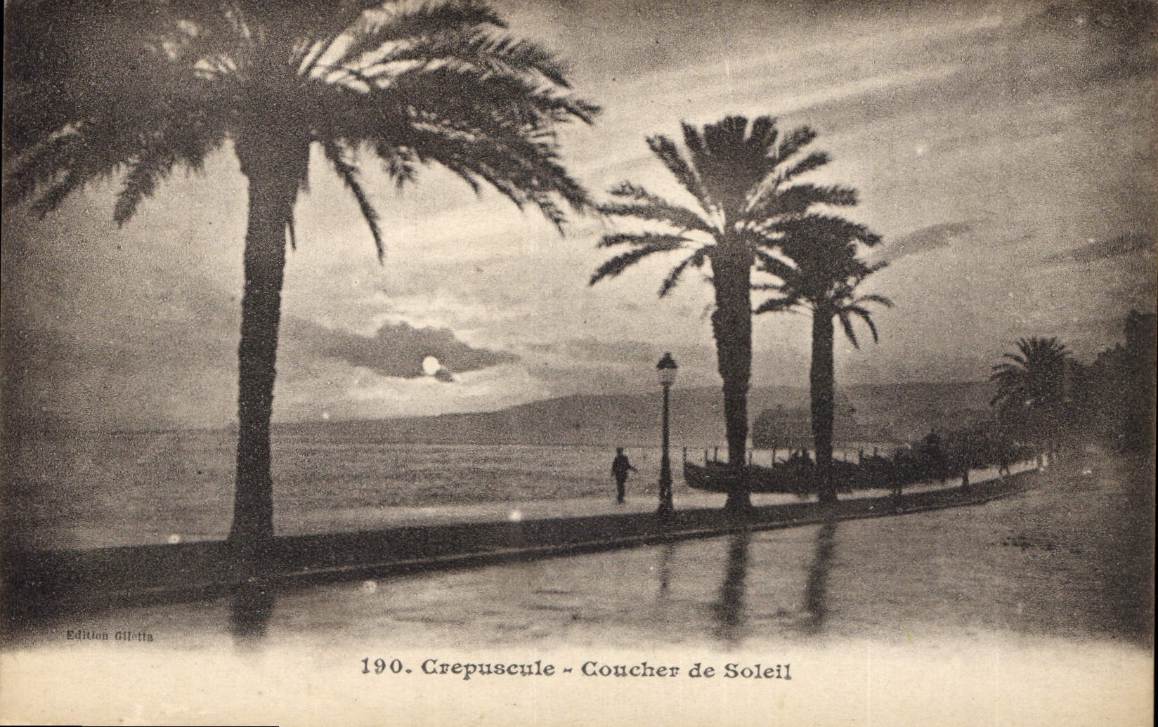 CPA Crepuscule Coucher de Soleil 