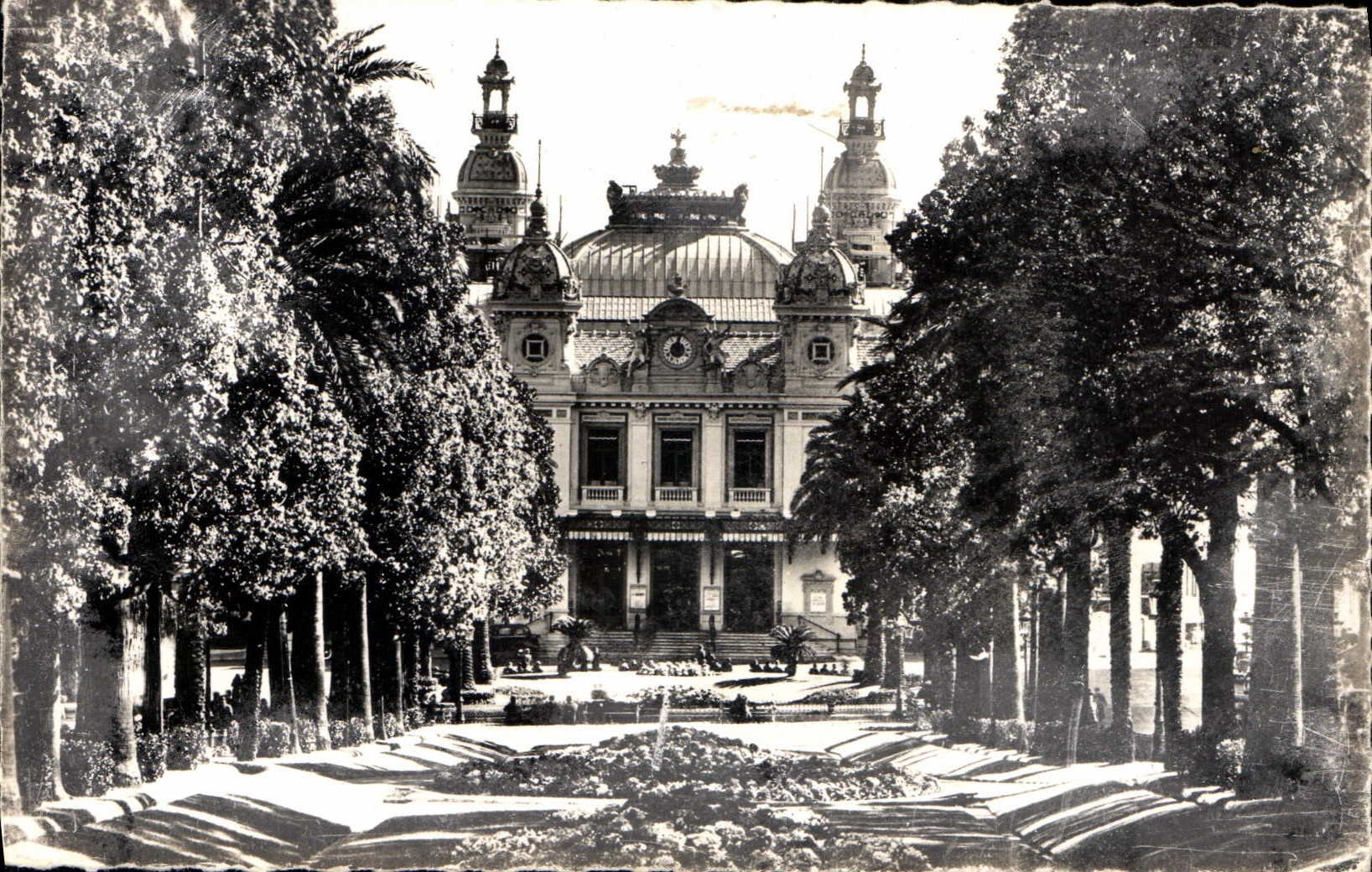 CPA Principaute de Monaco Facade et Jardin du Casino de Monte Carlo