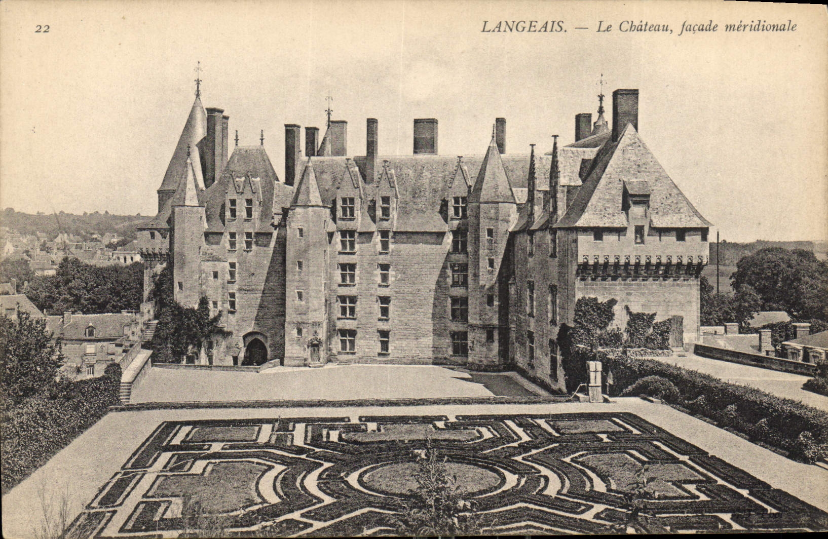 CPA Langeais Le Chateau facade meridionale