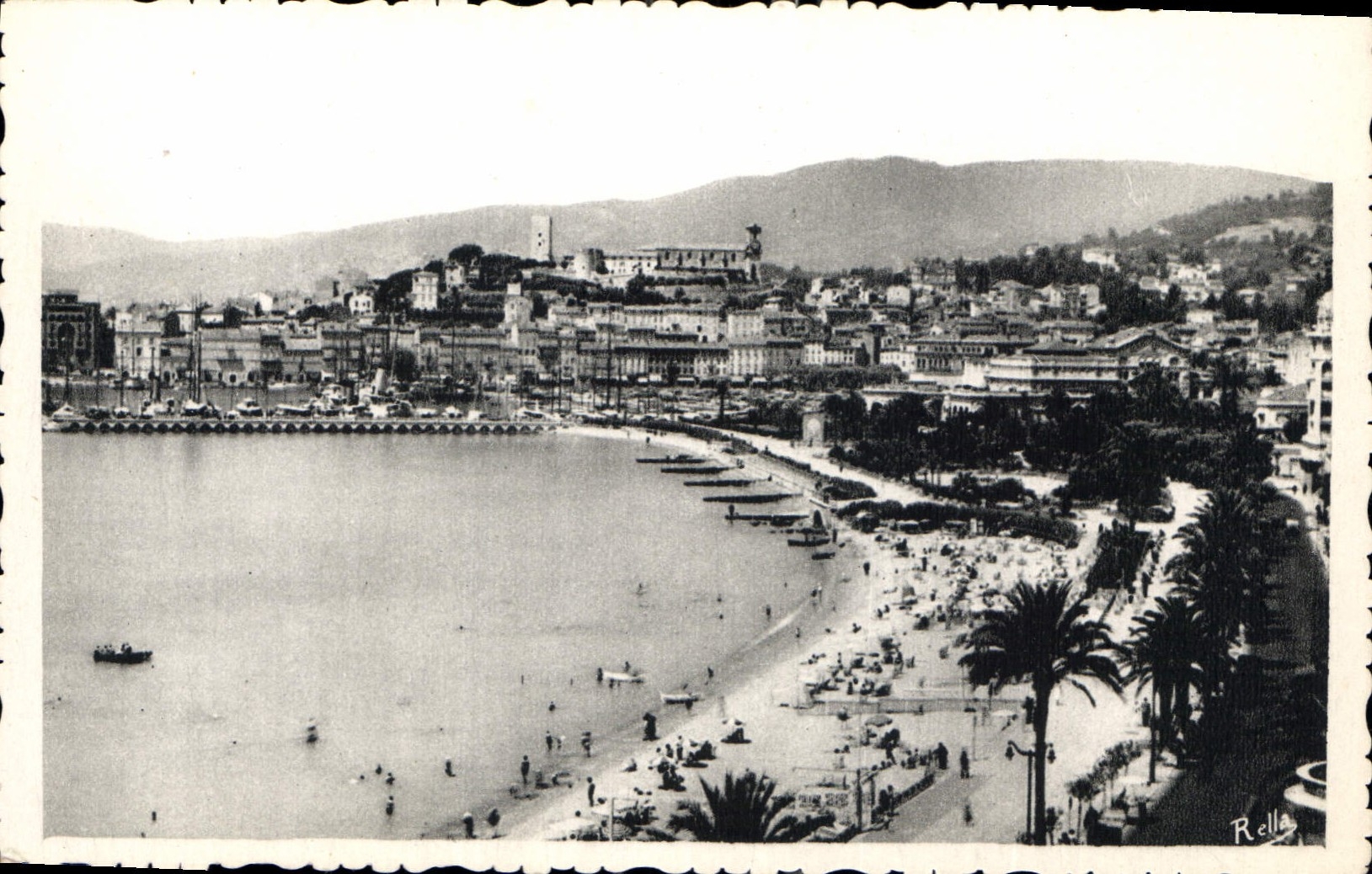 CPA Cannes La Croisette et le Mont Chevalier  
