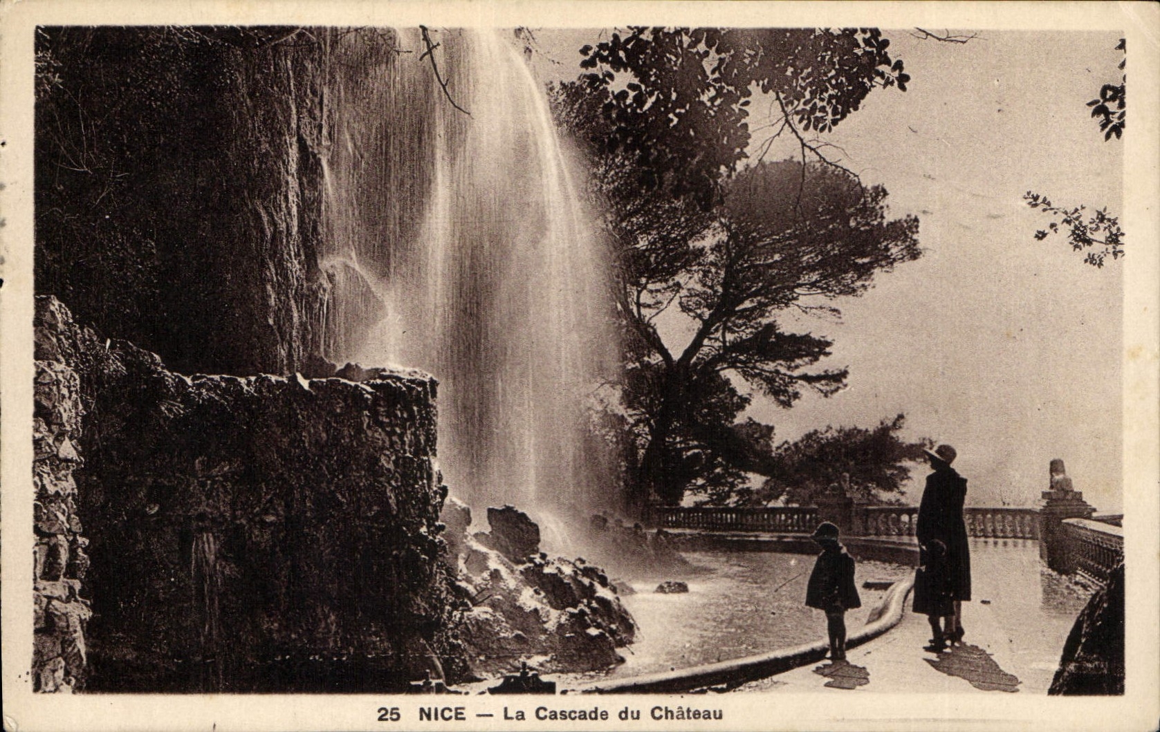 CPA Nice La Cascade du Chateau