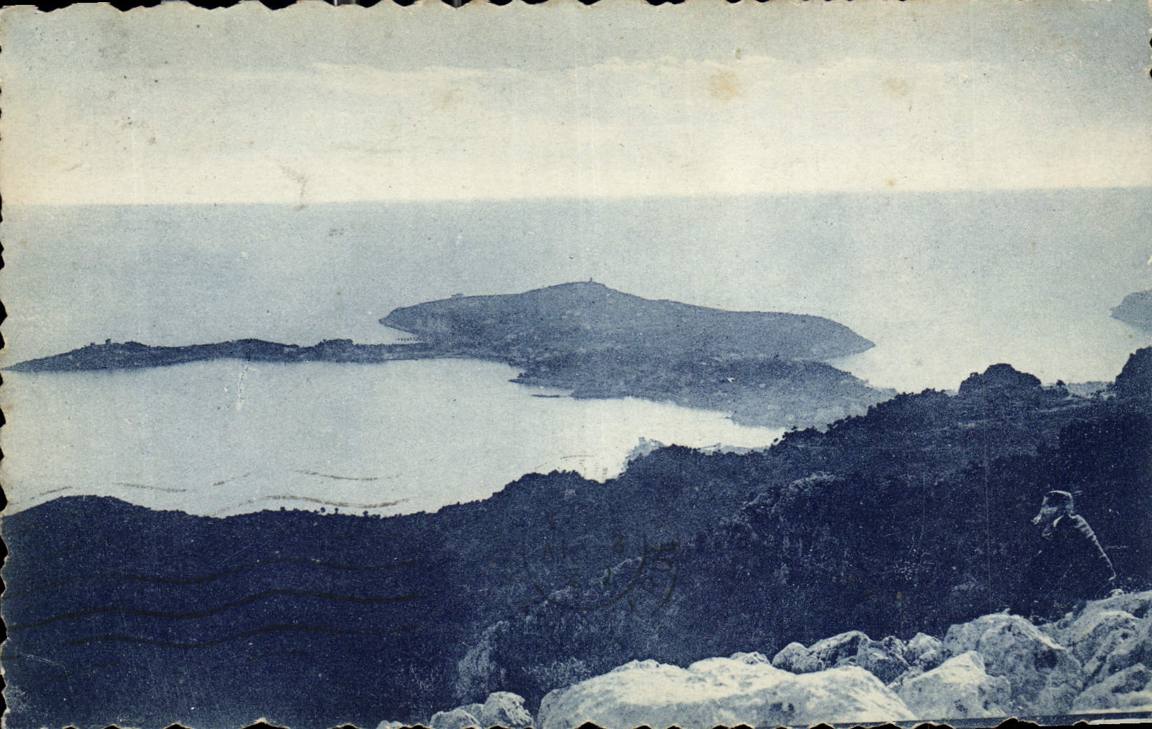 CPA Le Cap Ferrat Vue Panoramique prise de la Grande Cornichhe 