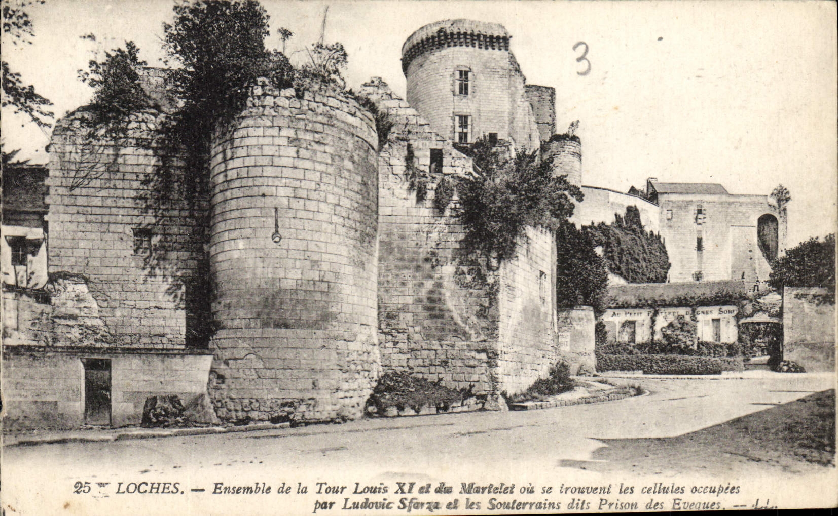 CPA Loches Ensemble de la Tour Louis XV 