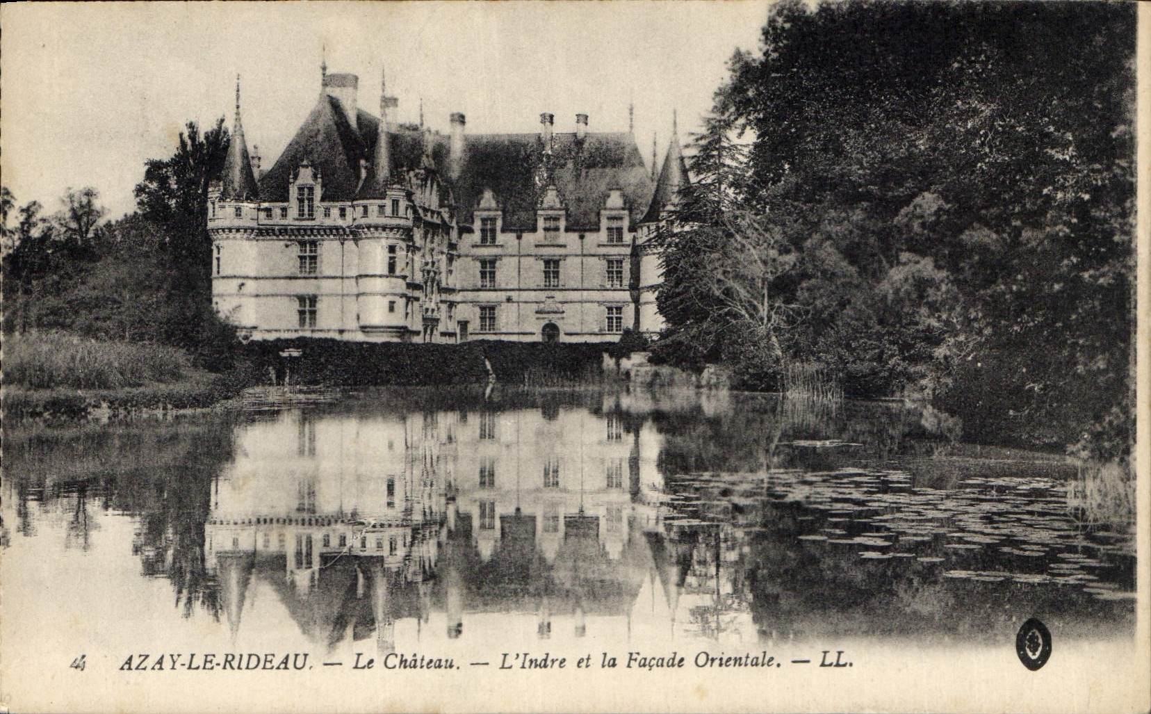 CPA Azay Le Rideau Le Chateau l'Indre et la Facade Orientale