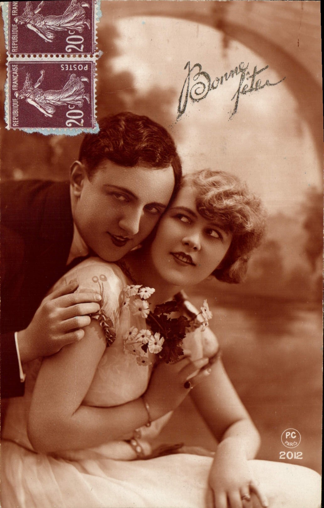 CPA Bonne Fete Femme