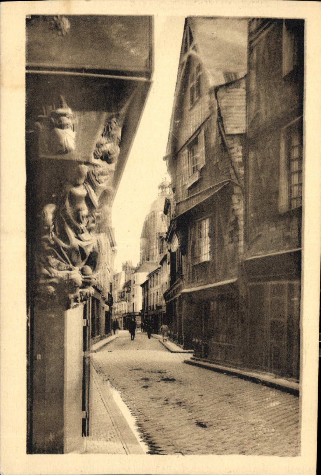 CPA Tours I et L Vieilles Maisons 