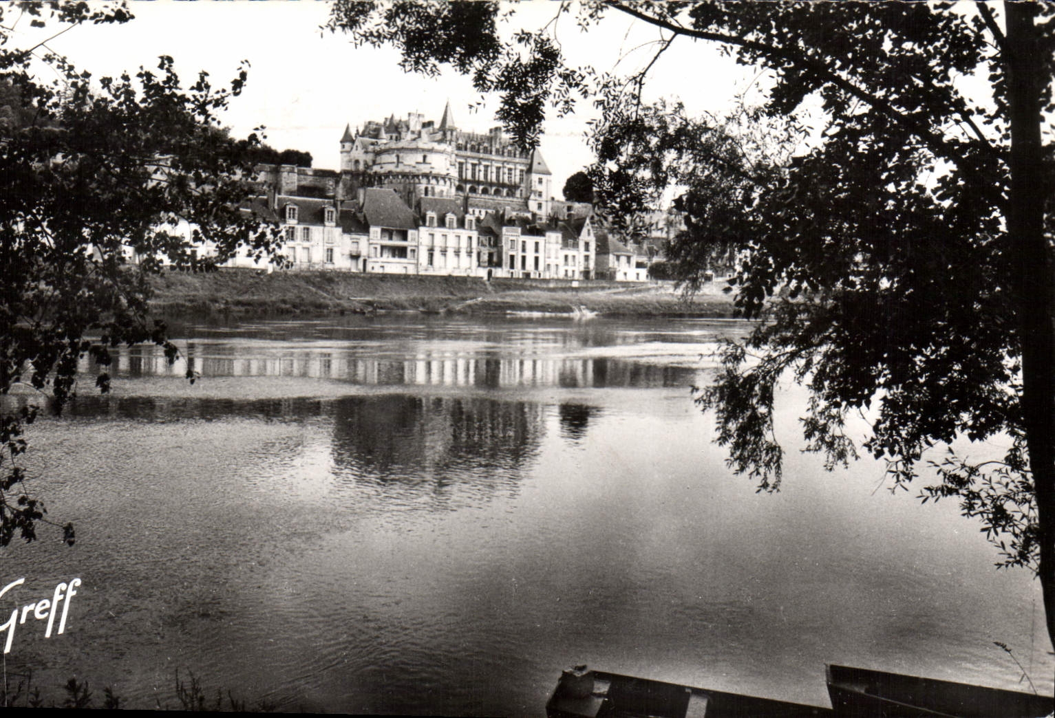 CPA En Touraine Amboise Le Chateau 