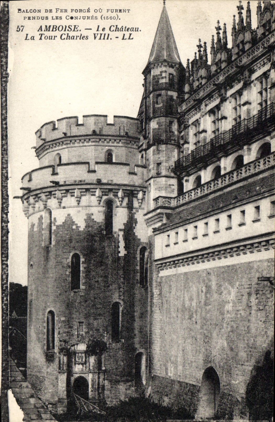 CPA Amboise le Chateau la Tour Charles VIII 