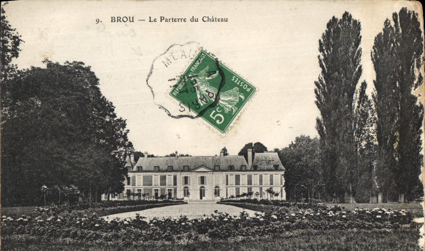 CPA Brou le Parterre du Chateau 