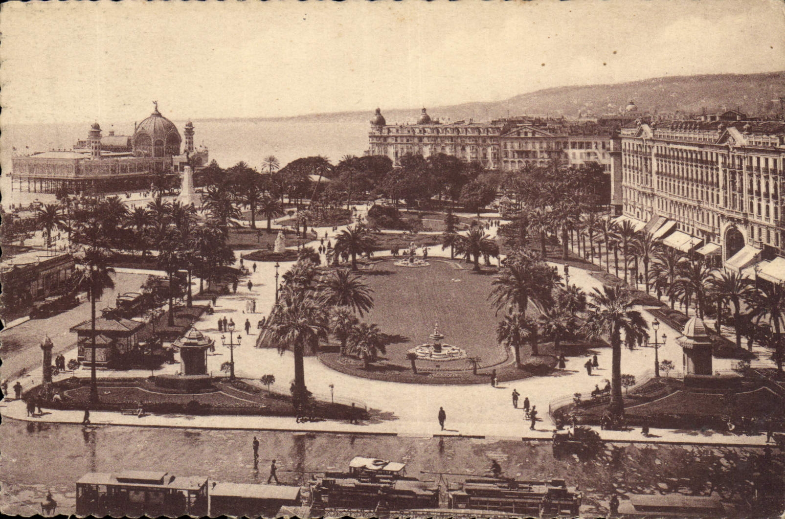 CPA Nice A M vue d'ensemble des Jardins Albert Ier et le Palais de la Jetee