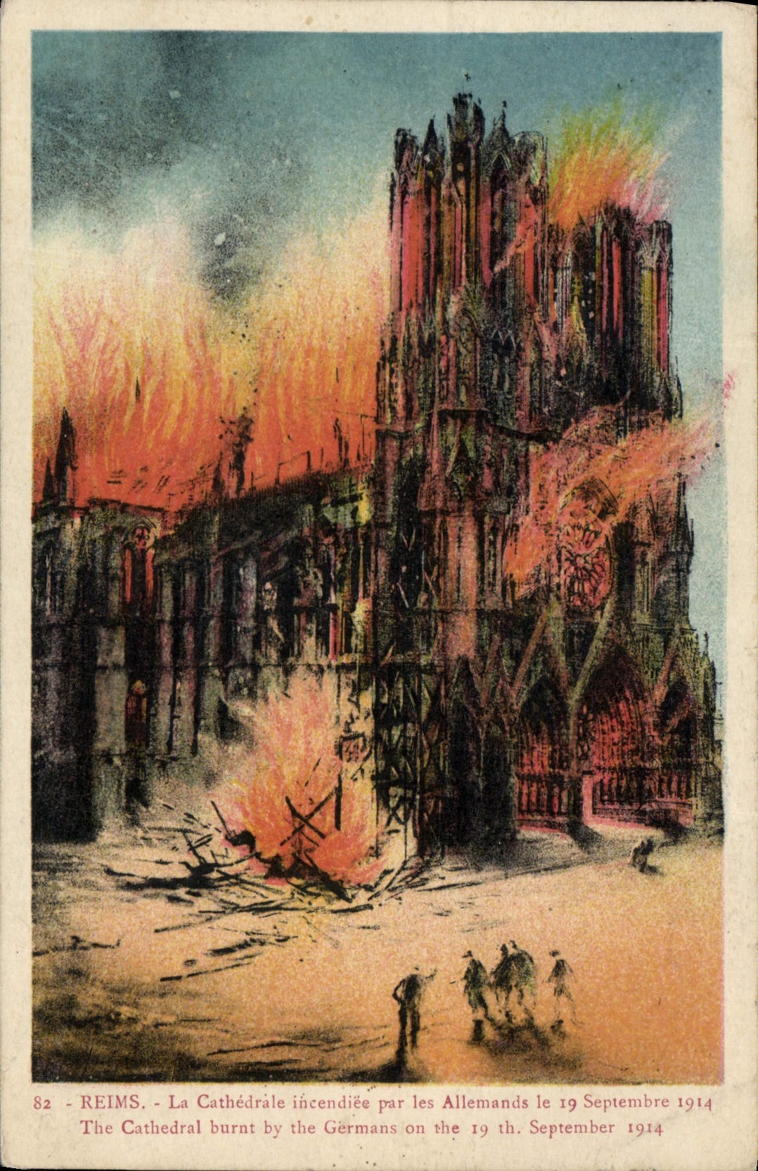 CPA Reims la Cathedrale Incendiee par les Allemands le 19 Septembre 1914 